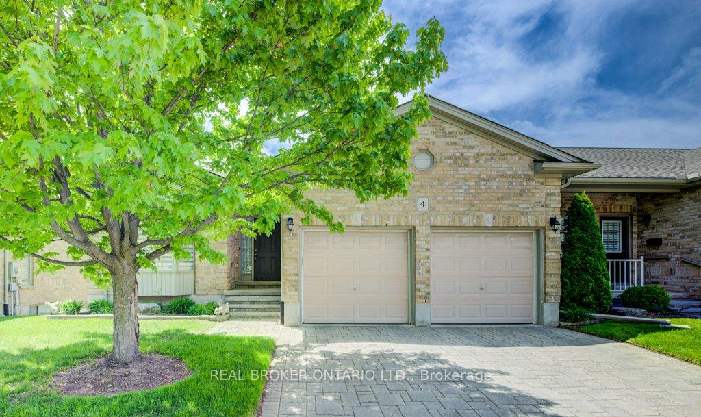 Photo 1 of Unit 4, 900 Doon Village Road, Kitchener — HOMEH