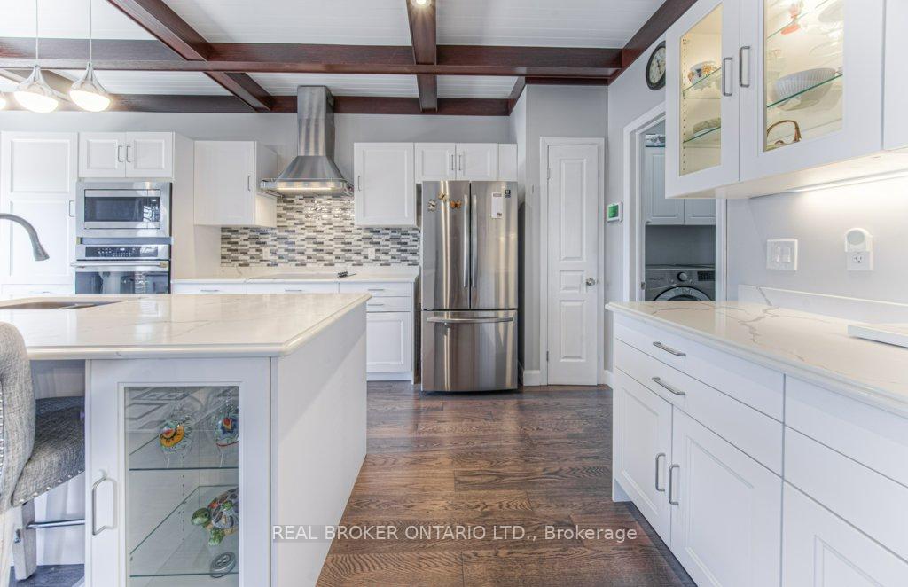 Photo 14 of Unit 4, 900 Doon Village Road, Kitchener — HOMEH