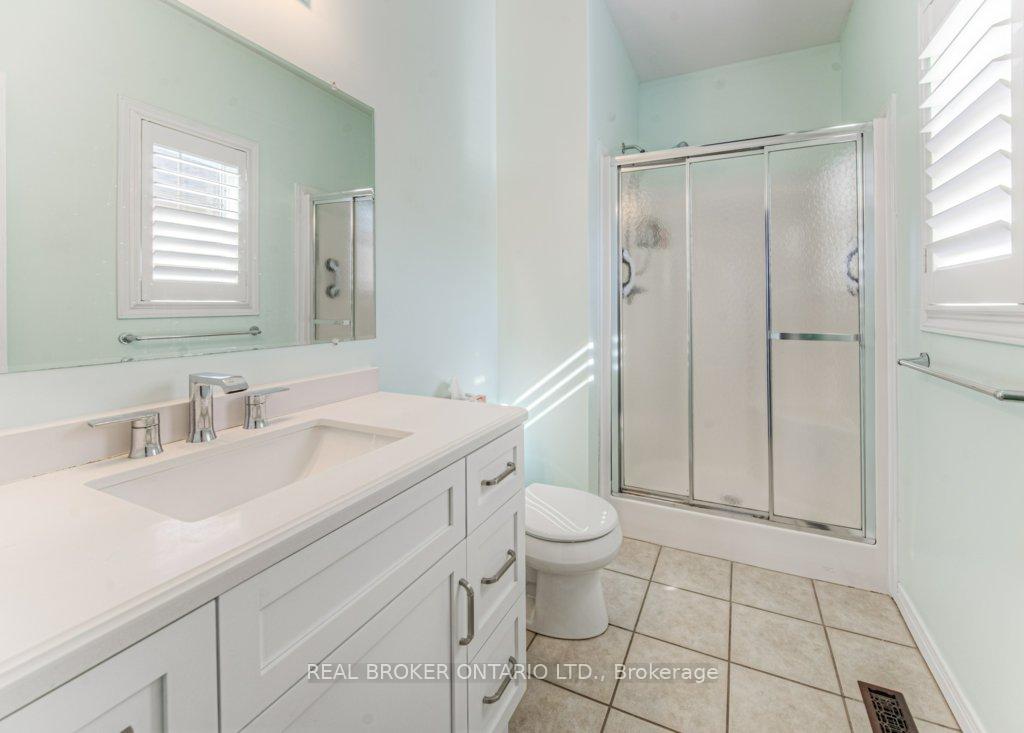 Photo 51 of Unit 4, 900 Doon Village Road, Kitchener — HOMEH