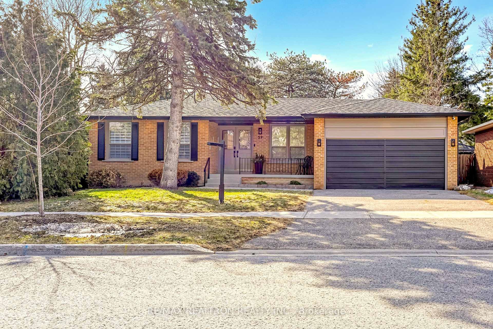 Front of 59 Fairway Drive