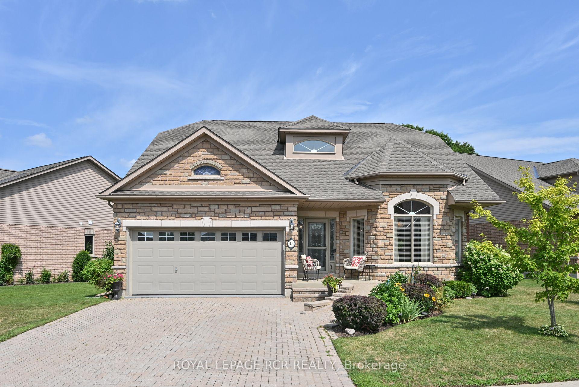Front of 43 Bella Vista Trail