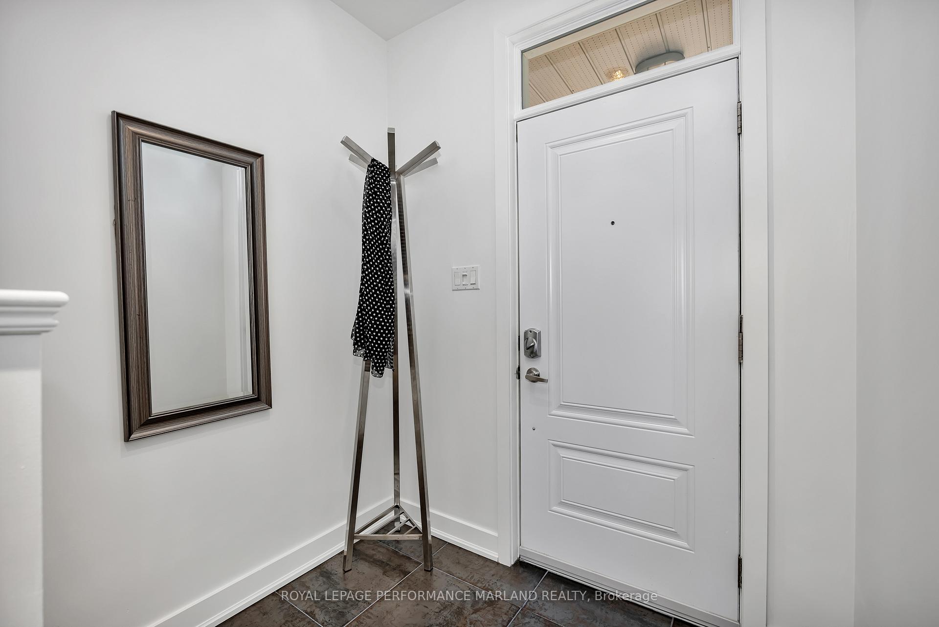 Photo 3 of 174 Hawthorne Avenue, Ottawa, Ottawa East — HOMEH