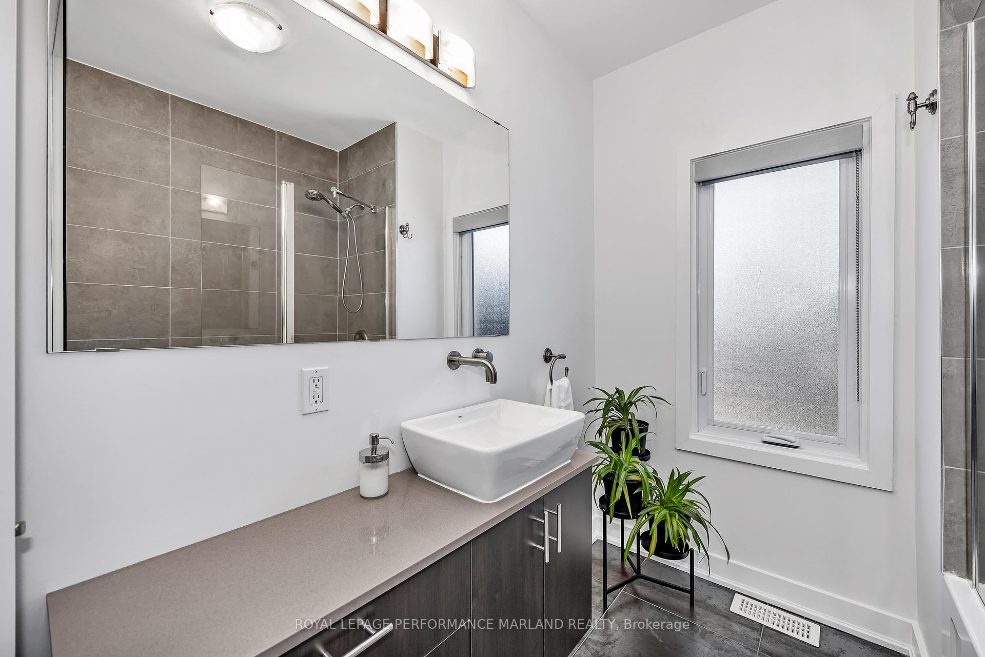 Photo 19 of 174 Hawthorne Avenue, Ottawa, Ottawa East — HOMEH