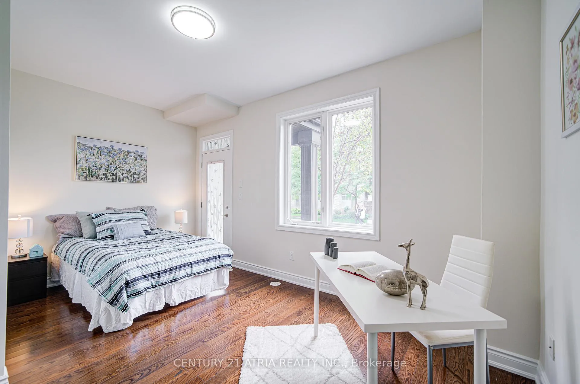 Photo 7 of 215 South park Road, Markham, Commerce Valley — HOMEH