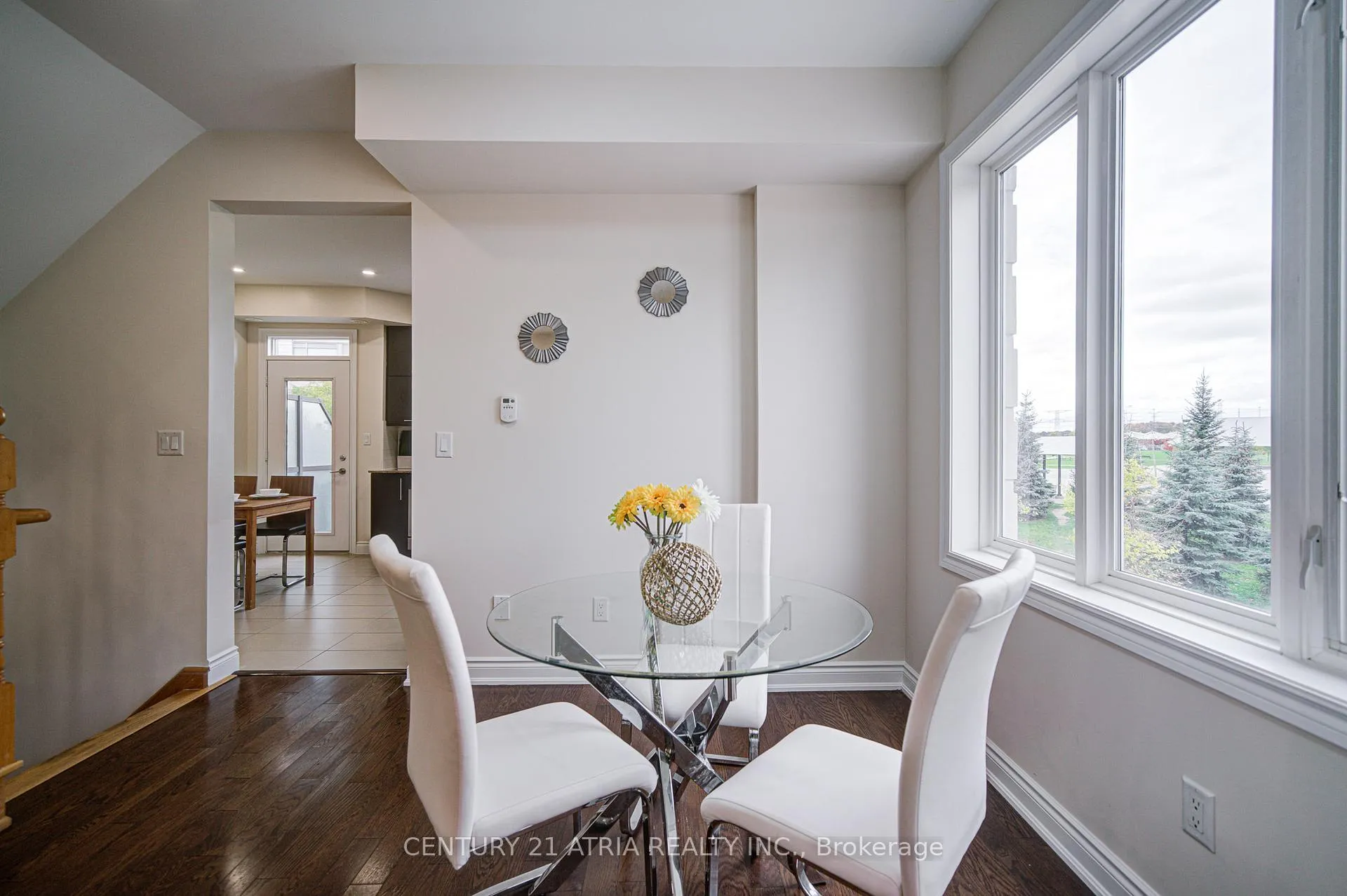 Photo 19 of 215 South park Road, Markham, Commerce Valley — HOMEH