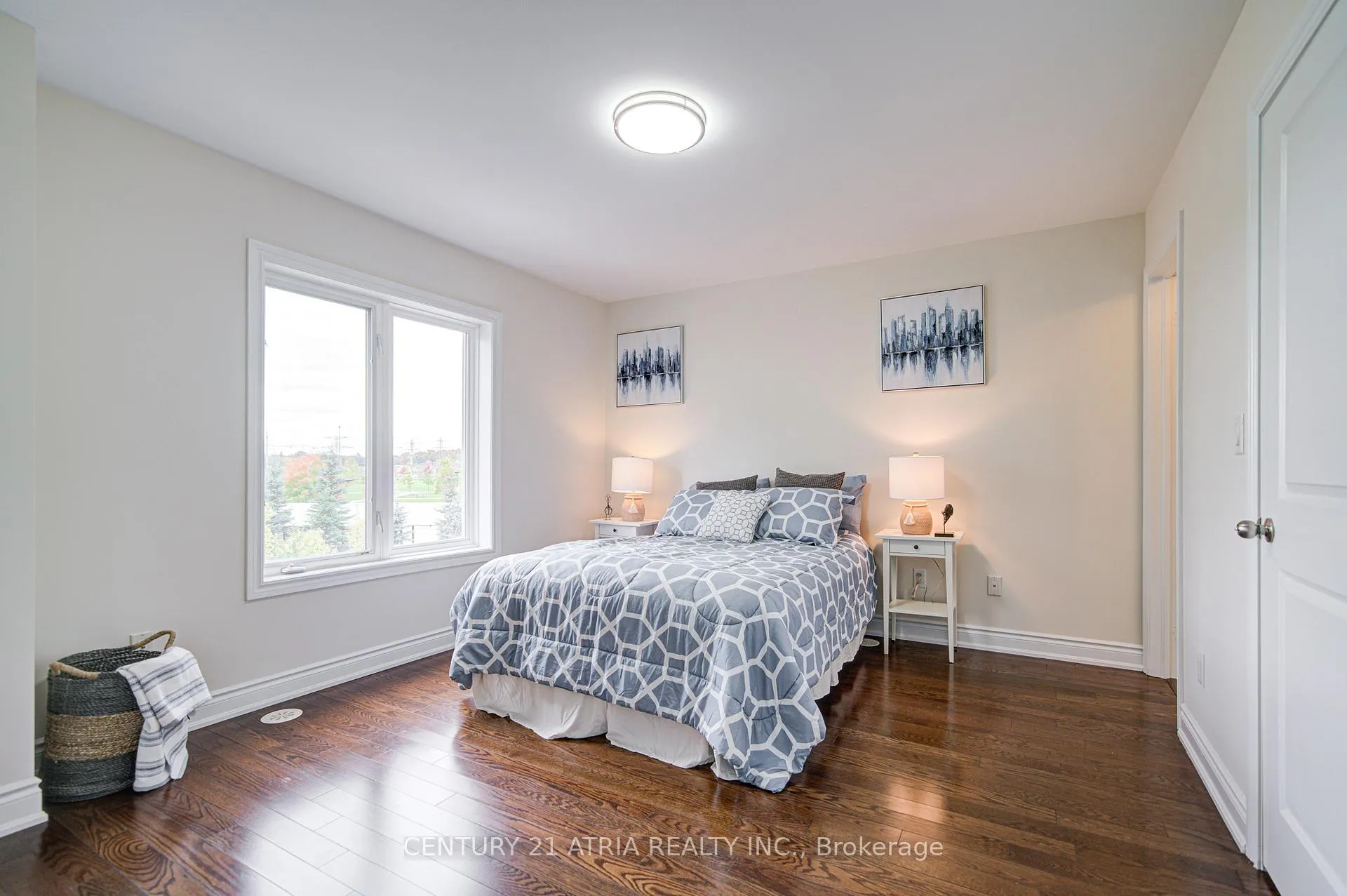 Photo 25 of 215 South park Road, Markham, Commerce Valley — HOMEH