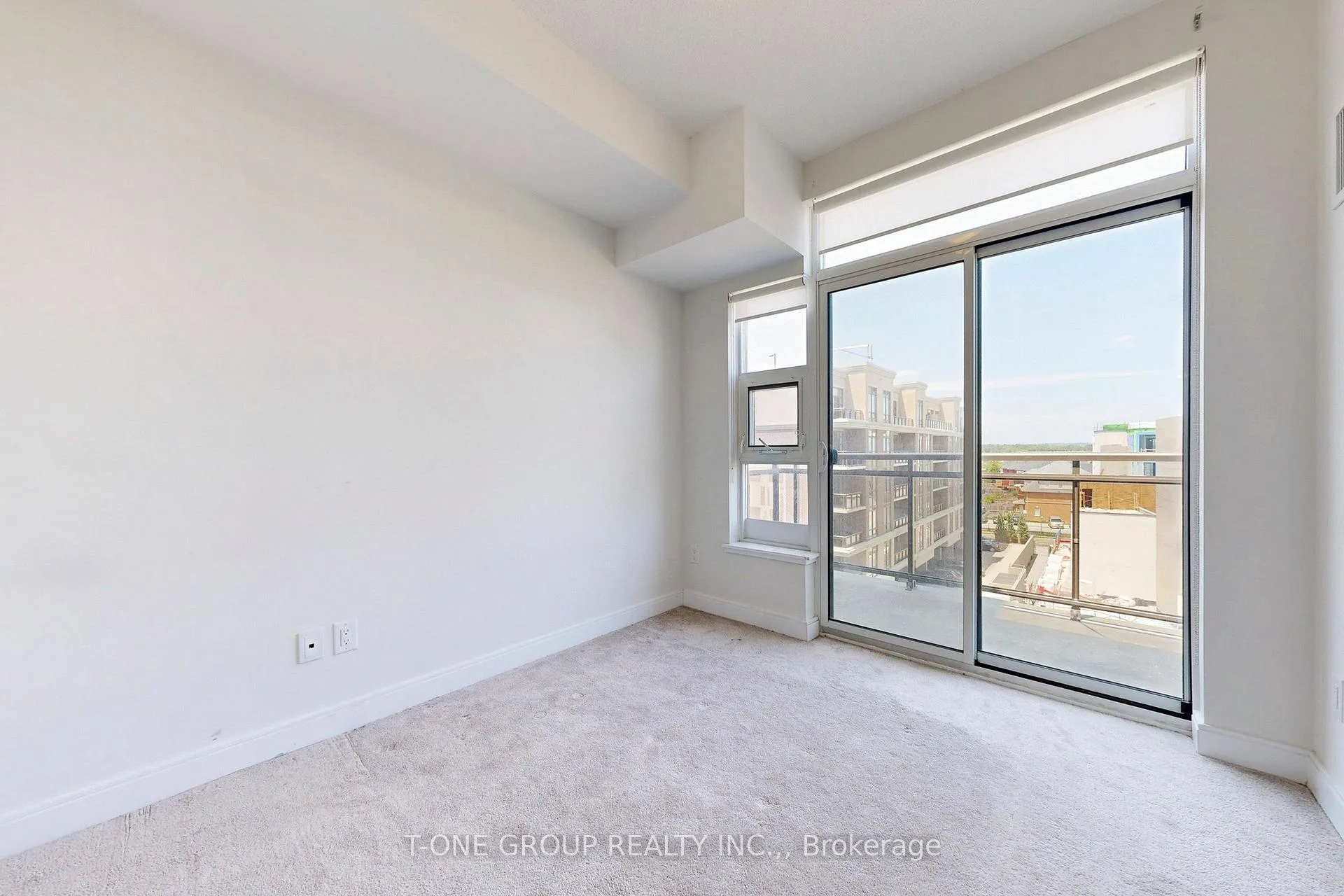 Photo 9 of Unit 606, 540 Bur Oak Avenue, Markham, Berczy — HOMEH