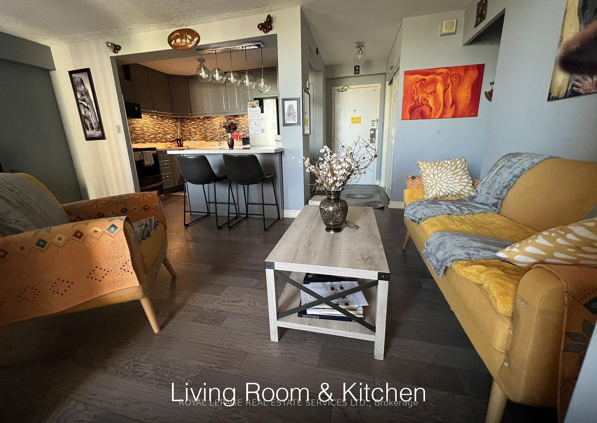 Photo 2 of Unit 709, 60 Pavane Linkway, Toronto, Flemingdon Park — HOMEH