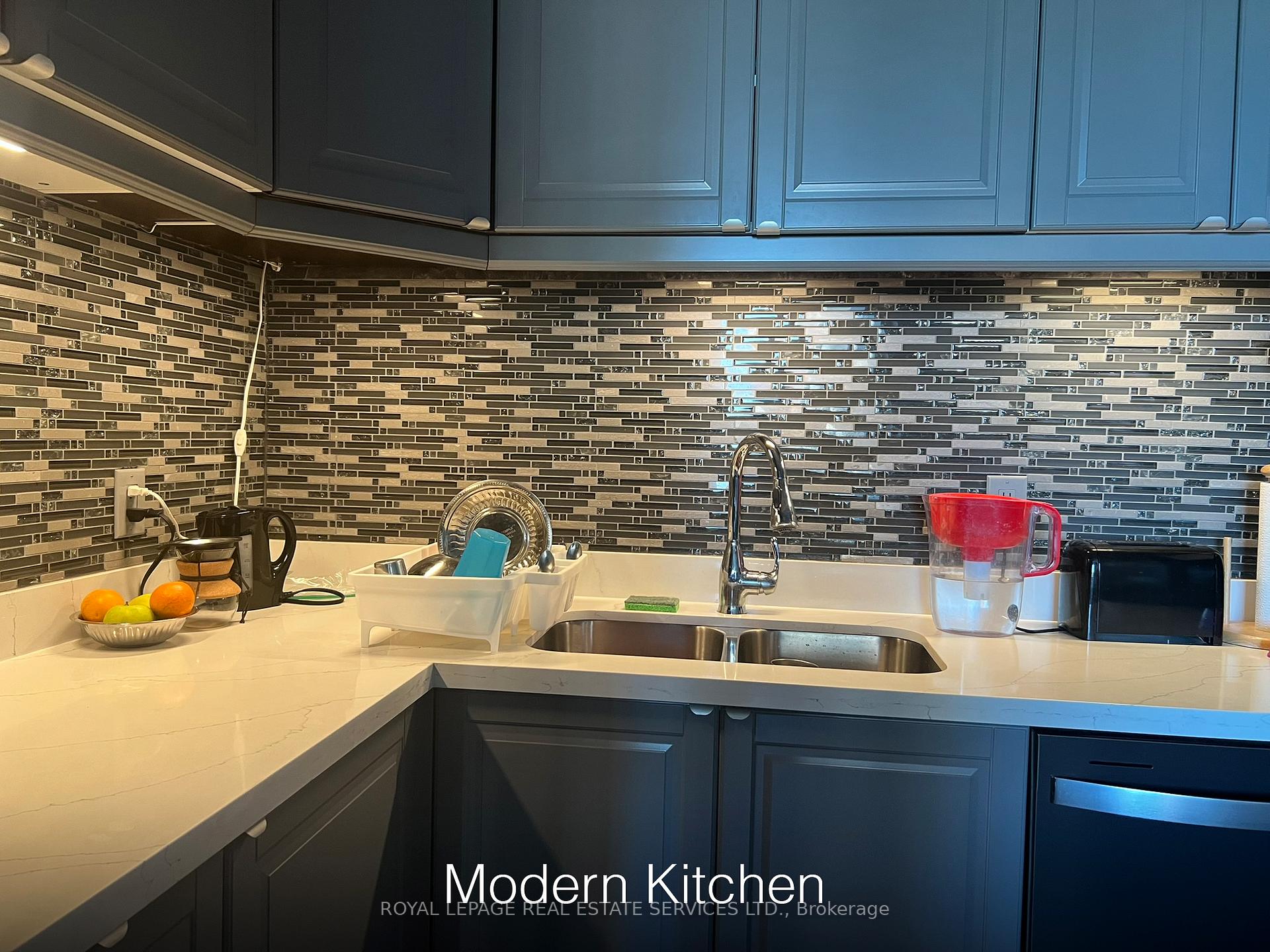 Photo 6 of Unit 709, 60 Pavane Linkway, Toronto, Flemingdon Park — HOMEH