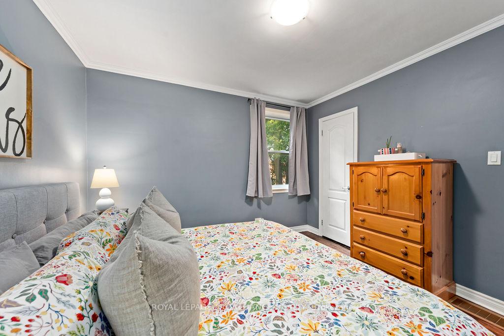 Photo 21 of 18 Reynolds Crescent, Belleville, Belleville Ward — HOMEH