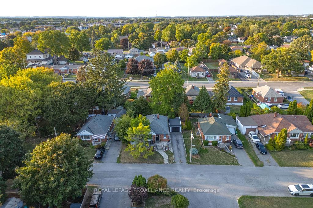 Photo 50 of 18 Reynolds Crescent, Belleville, Belleville Ward — HOMEH