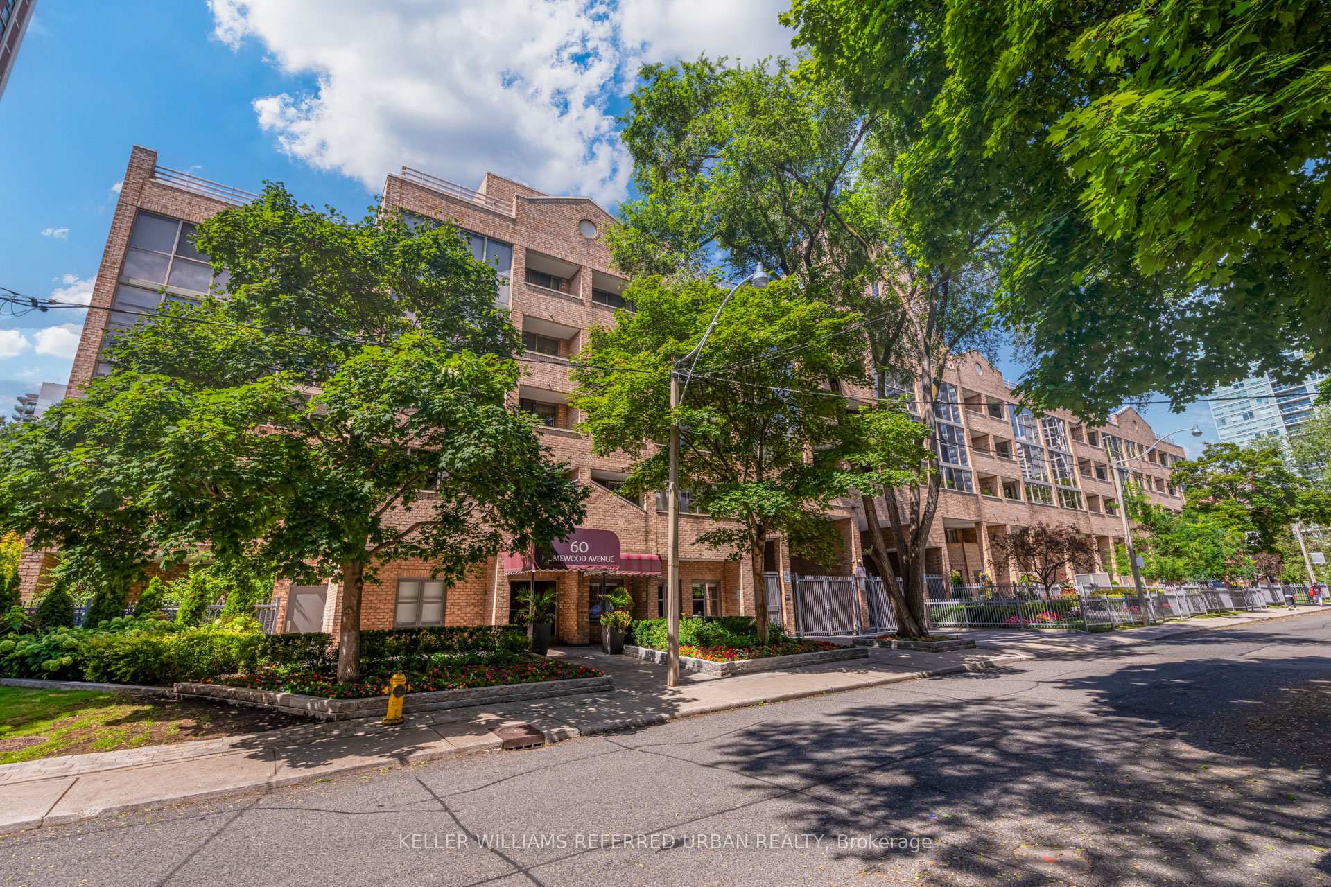 Front of Unit 332, 60 Homewood Avenue