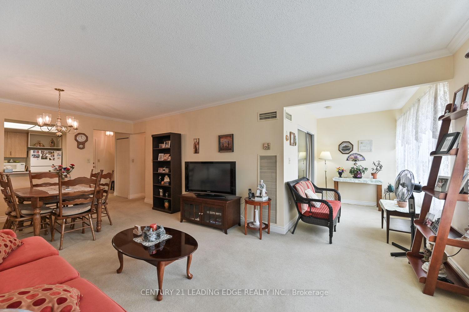Photo 15 of Unit 317, 100 Anna Russell Way, Markham, Unionville — HOMEH