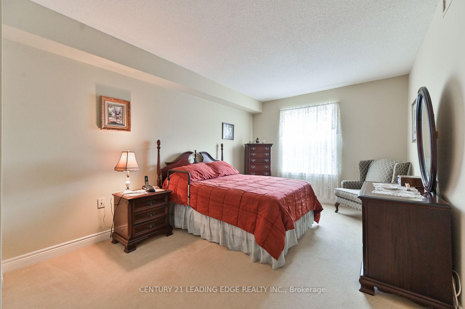 Photo 23 of Unit 317, 100 Anna Russell Way, Markham, Unionville — HOMEH