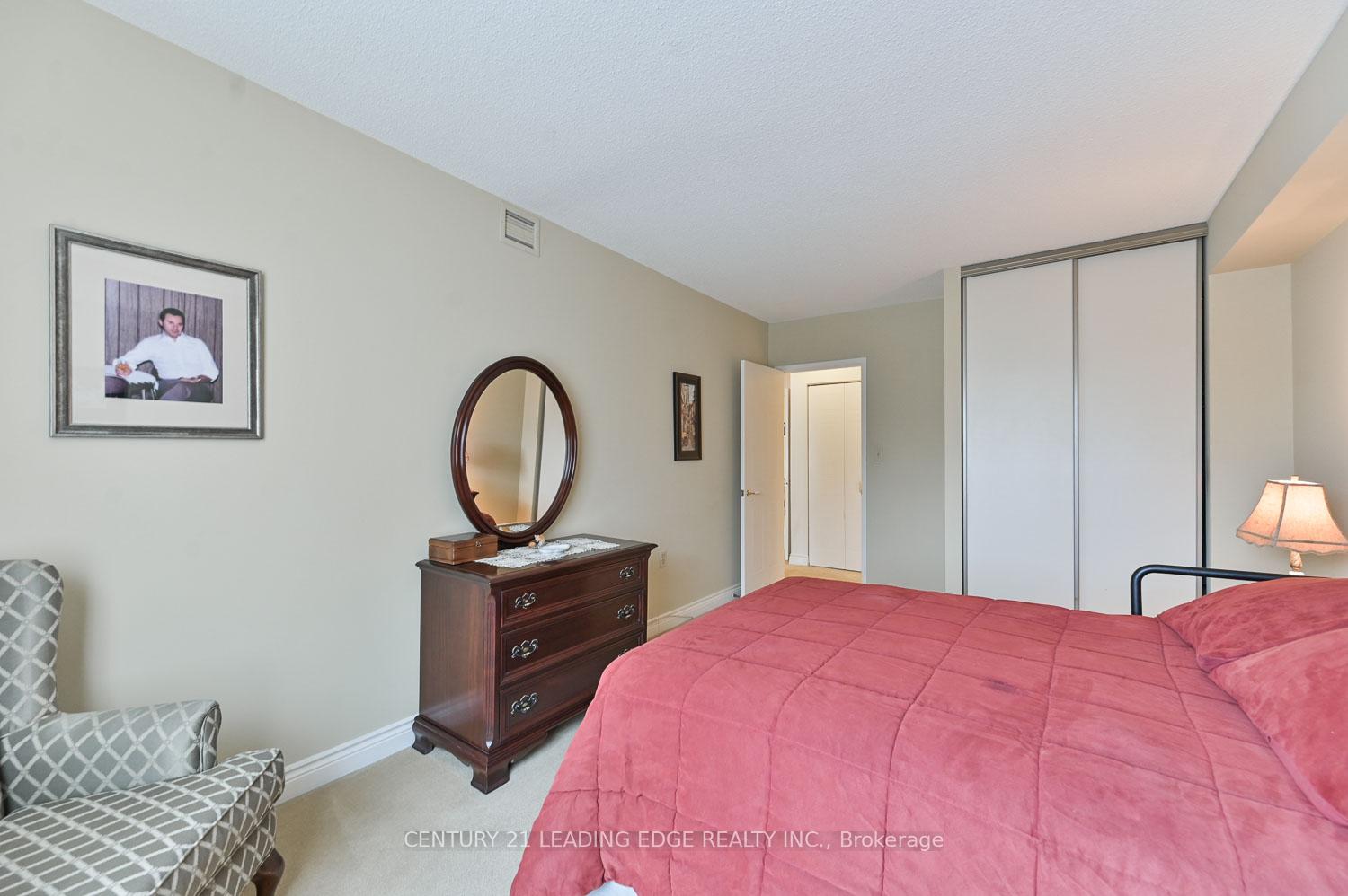 Photo 24 of Unit 317, 100 Anna Russell Way, Markham, Unionville — HOMEH