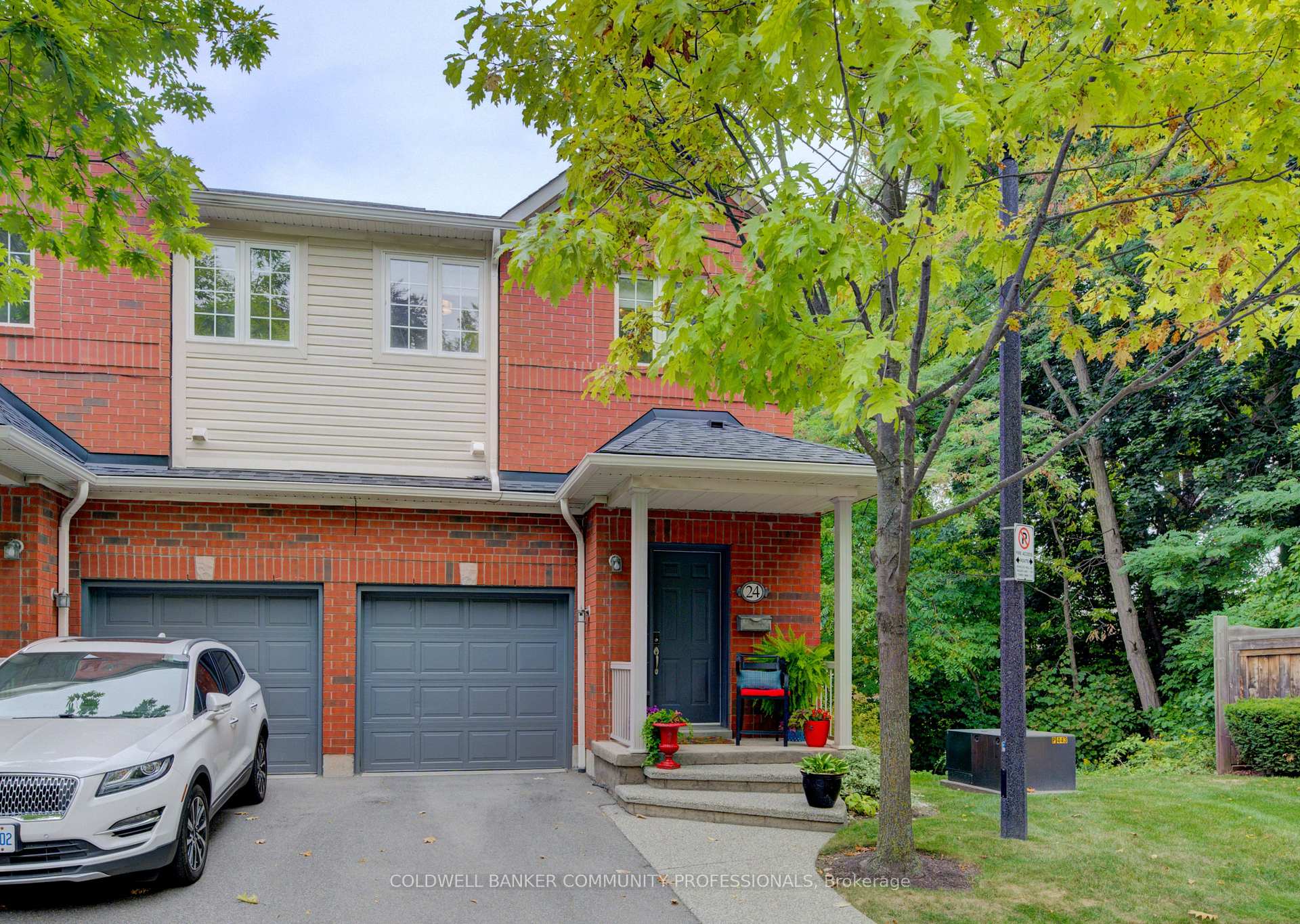 Photo 1 of Unit 24, 120 Beddoe Drive, Hamilton, Chedoke Park — HOMEH