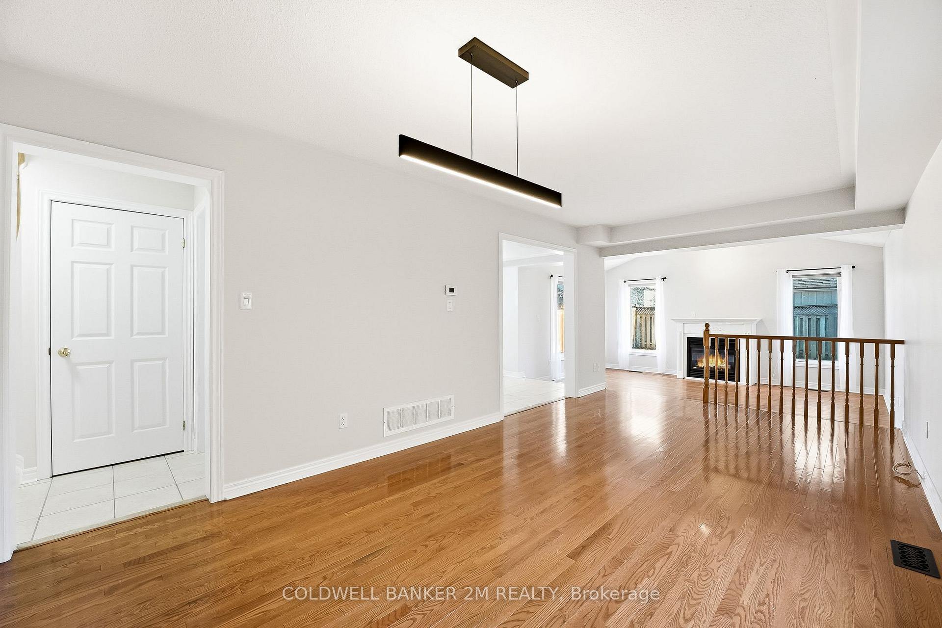 Photo 13 of 67 Cecil Found Crescent, Clarington, Courtice — HOMEH