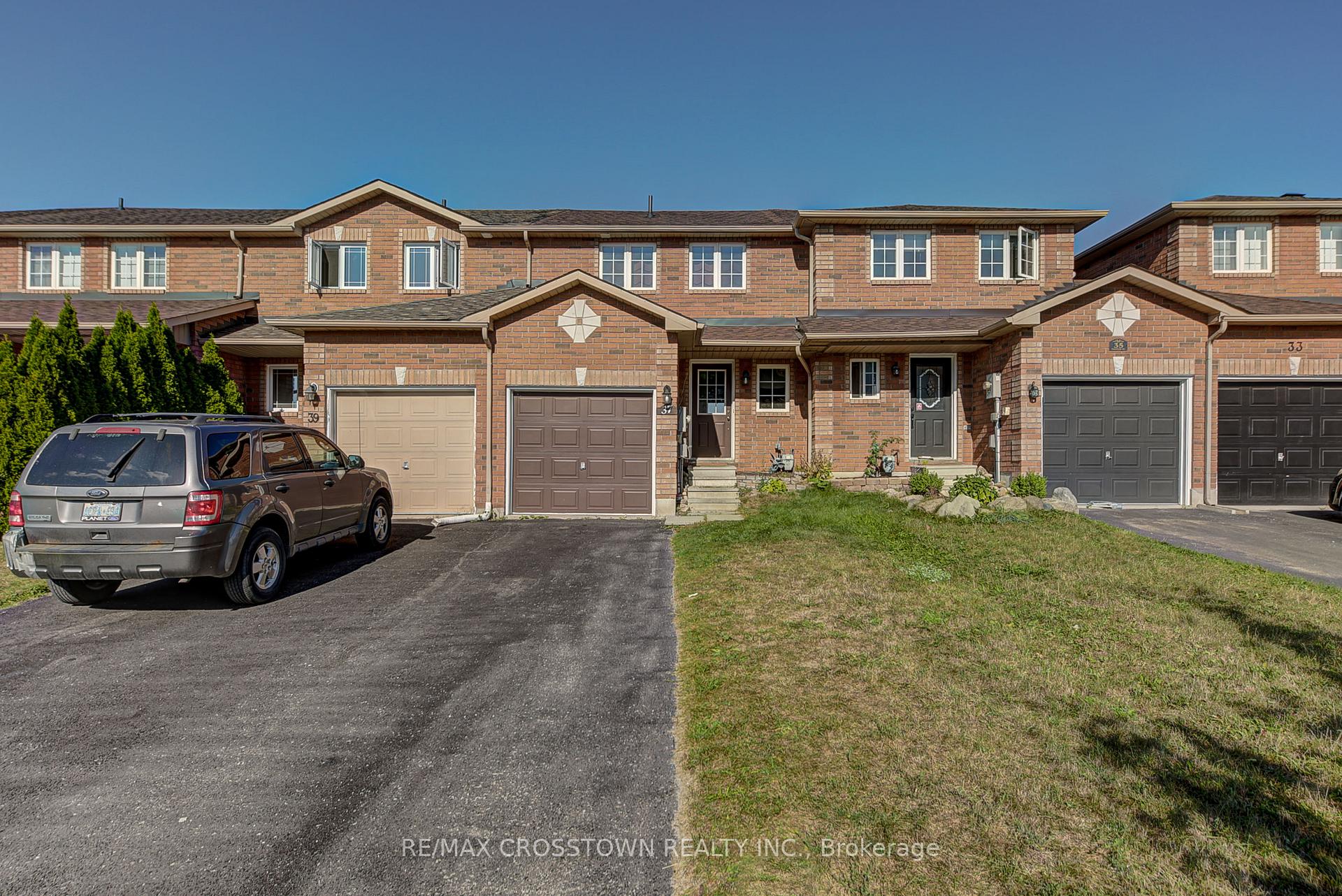 Photo 1 of 37 Goodwin Drive, Barrie, Painswick South — HOMEH