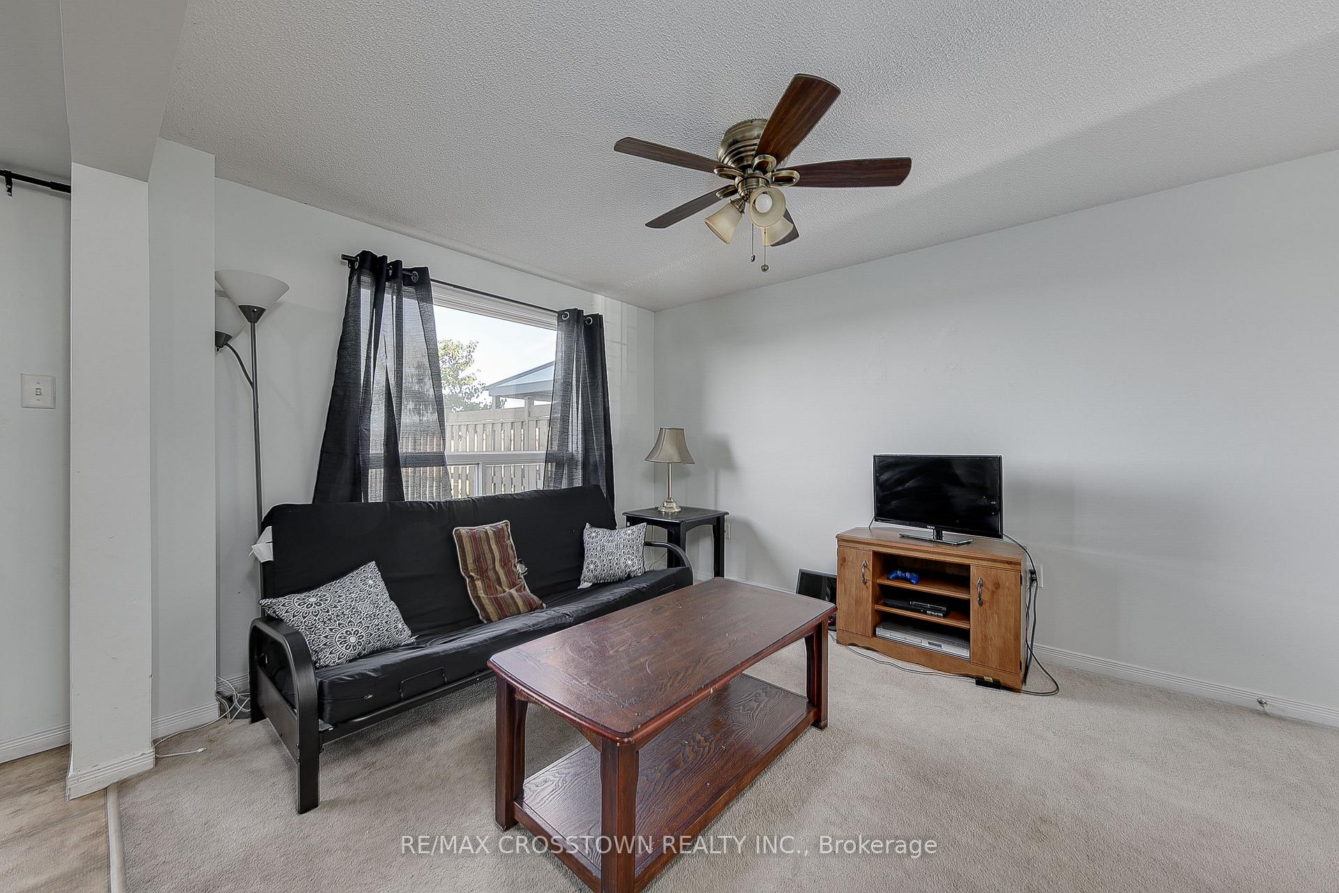 Photo 7 of 37 Goodwin Drive, Barrie, Painswick South — HOMEH