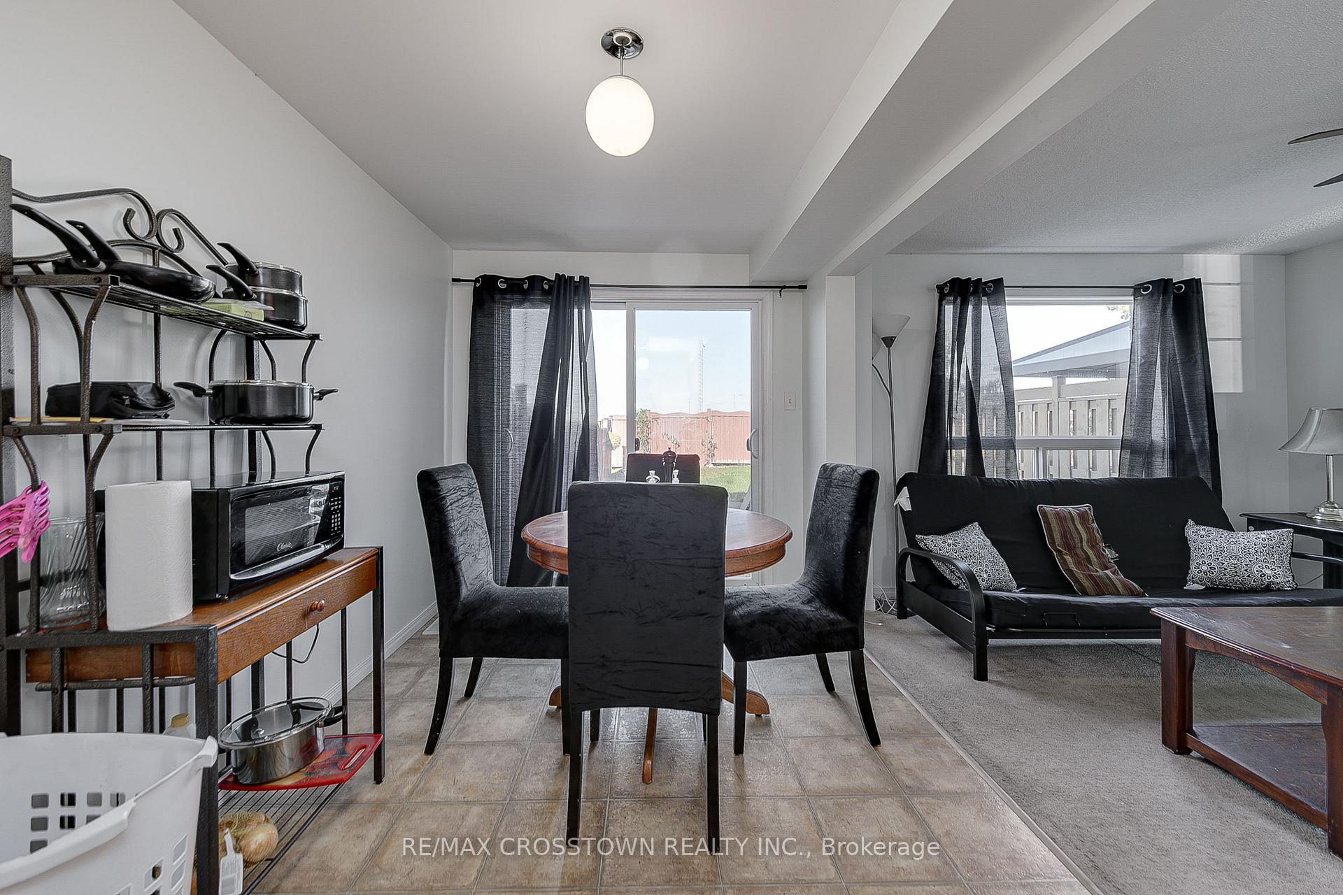 Photo 10 of 37 Goodwin Drive, Barrie, Painswick South — HOMEH