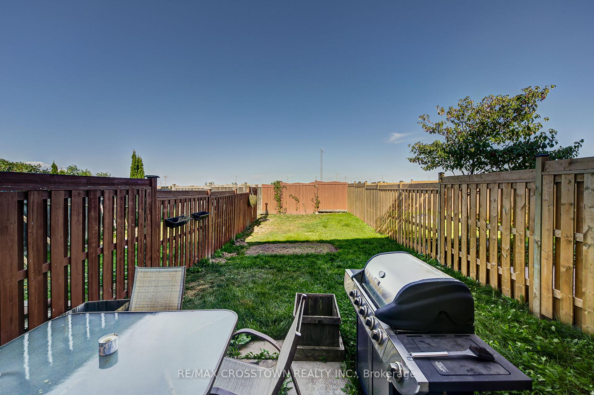 Photo 22 of 37 Goodwin Drive, Barrie, Painswick South — HOMEH