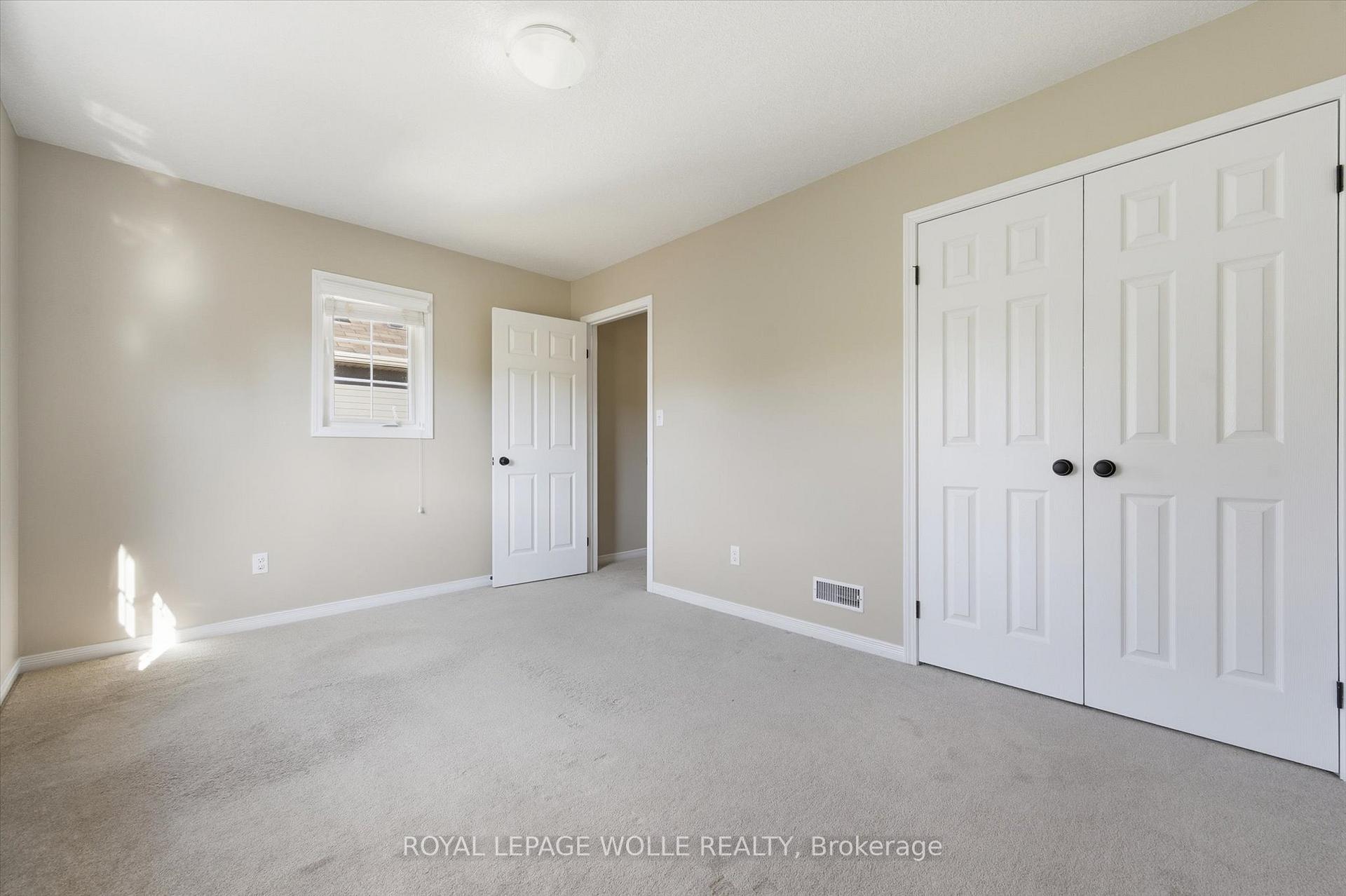 Photo 21 of Unit 35, 35 Mountford Drive, Guelph, Grange Road — HOMEH