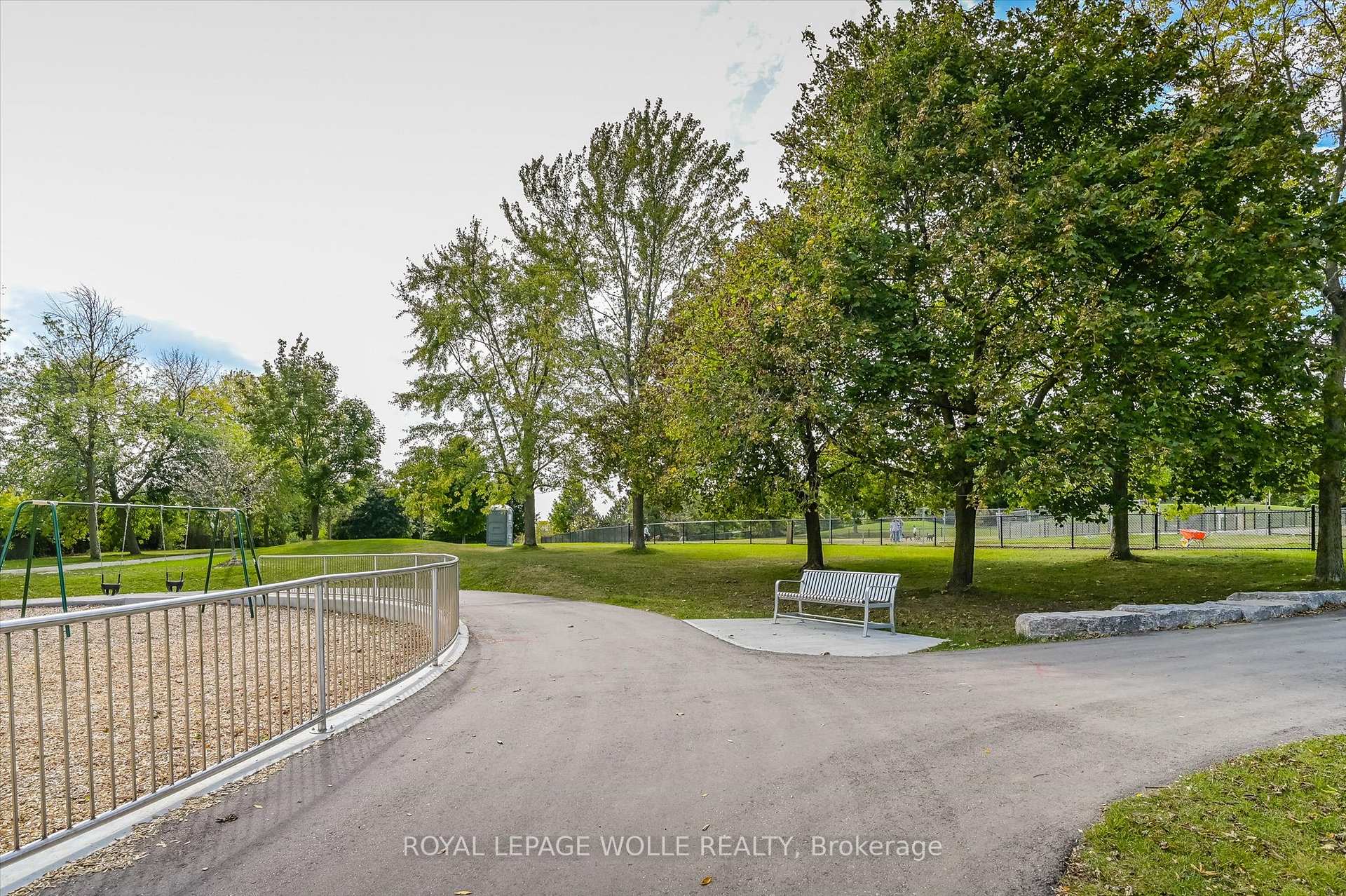 Photo 24 of Unit 35, 35 Mountford Drive, Guelph, Grange Road — HOMEH