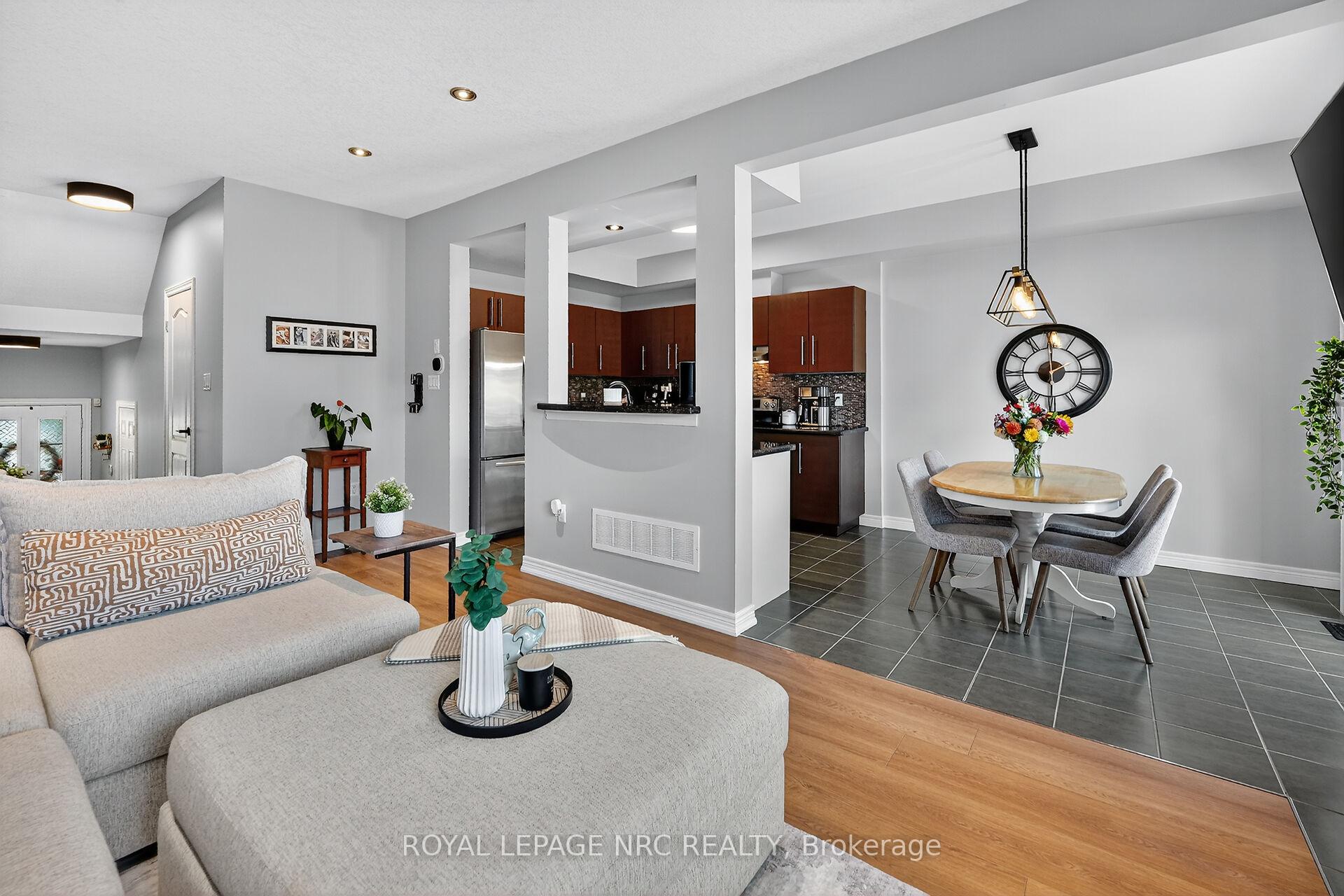 Photo 6 of Unit 15, 40 Dartmouth Gate, Hamilton, Lakeshore — HOMEH
