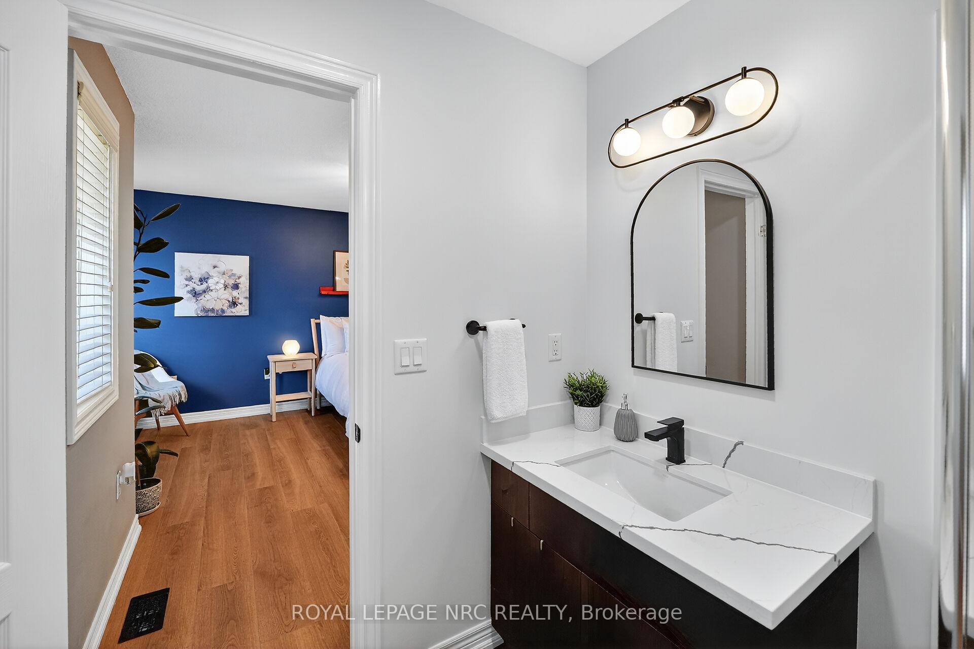 Photo 17 of Unit 15, 40 Dartmouth Gate, Hamilton, Lakeshore — HOMEH