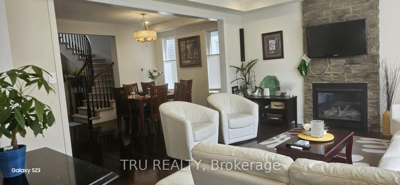Photo 12 of 86 Damselfly Way W, Ottawa, Barrhaven - Half Moon Bay — HOMEH