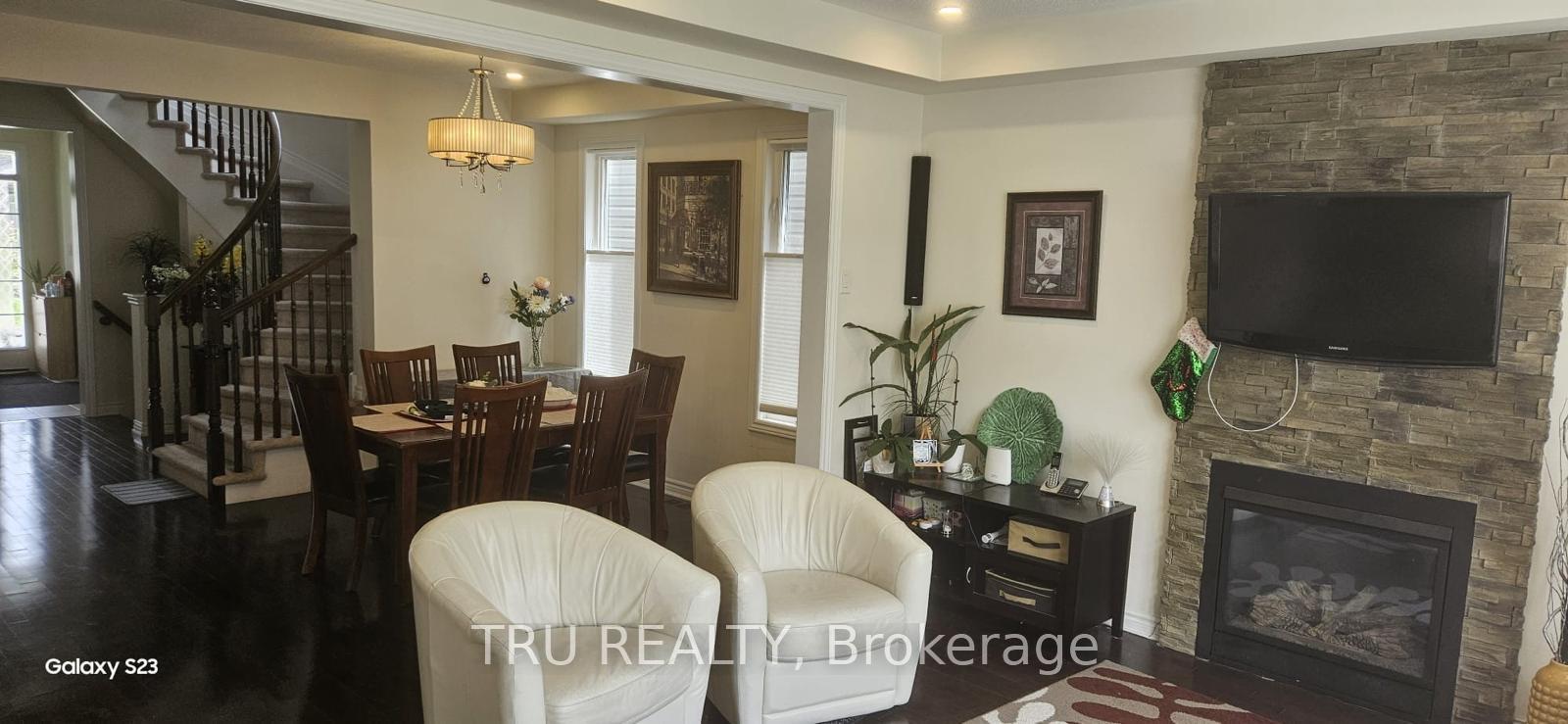 Photo 14 of 86 Damselfly Way W, Ottawa, Barrhaven - Half Moon Bay — HOMEH