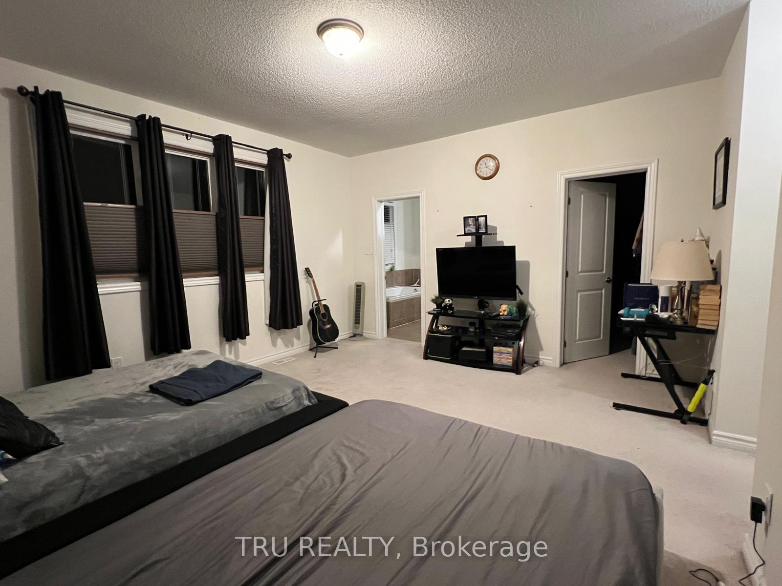 Photo 16 of 86 Damselfly Way W, Ottawa, Barrhaven - Half Moon Bay — HOMEH