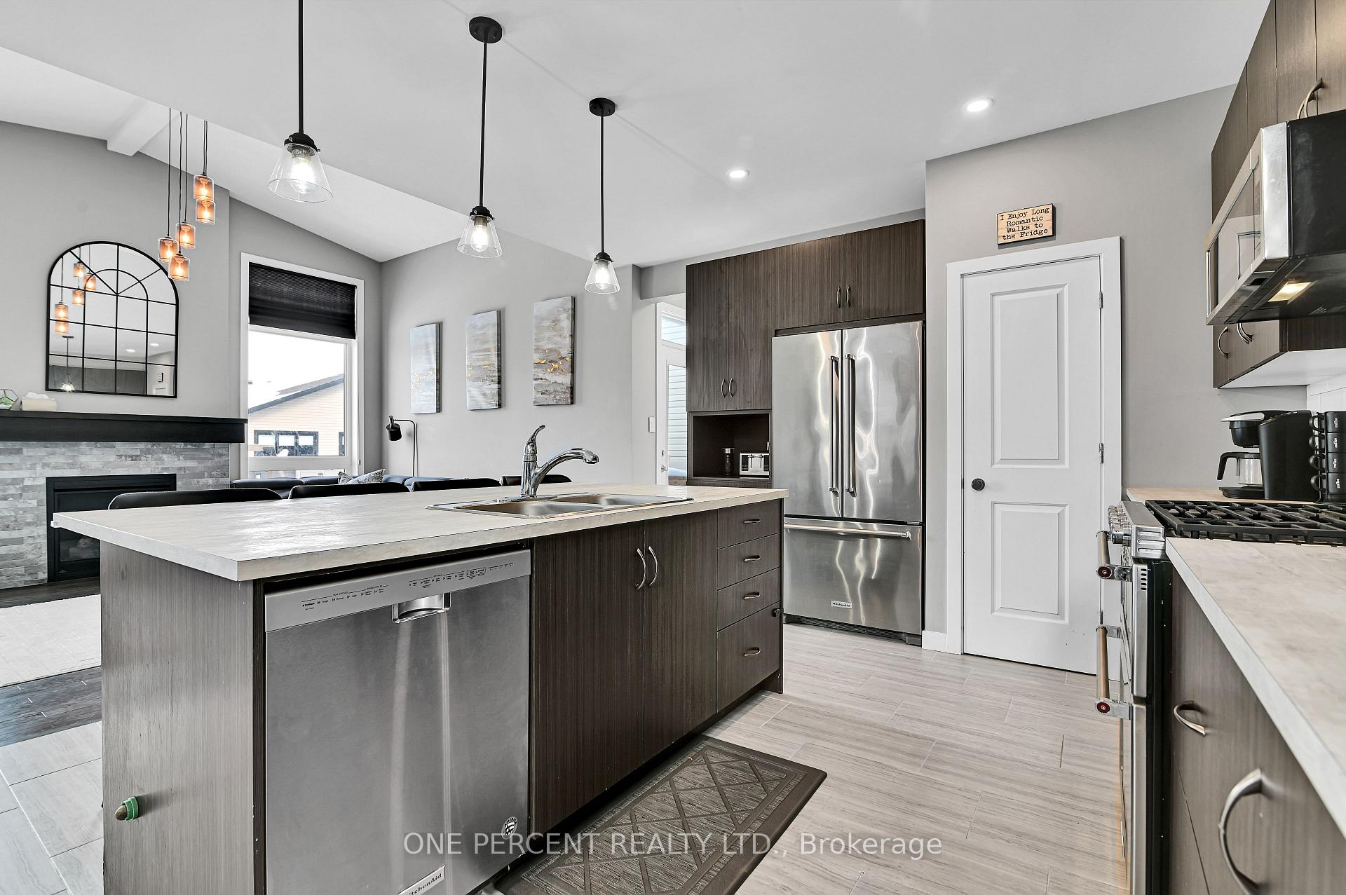 Photo 5 of 16 Fanning Street, Carleton Place — HOMEH