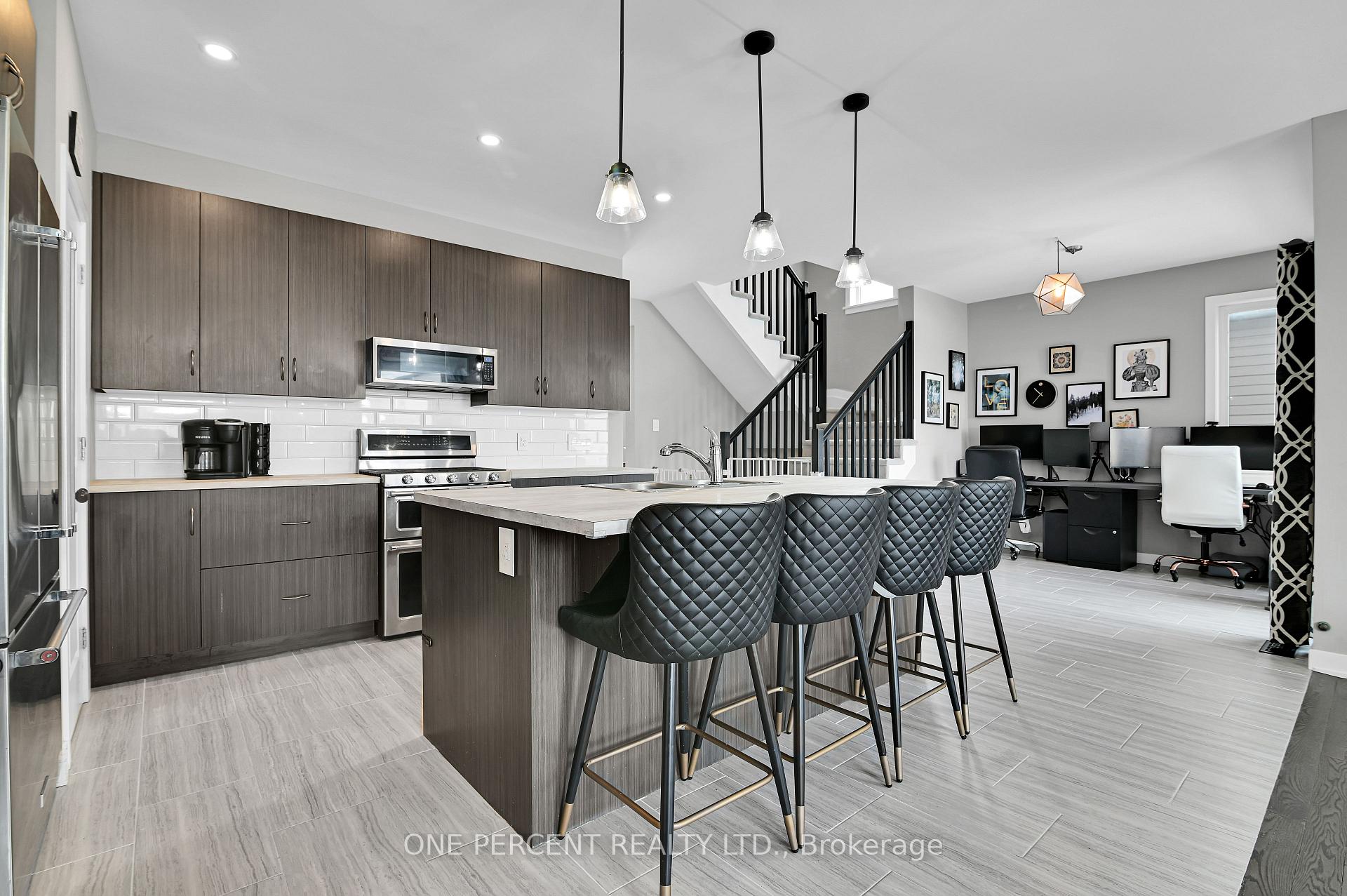 Photo 9 of 16 Fanning Street, Carleton Place — HOMEH
