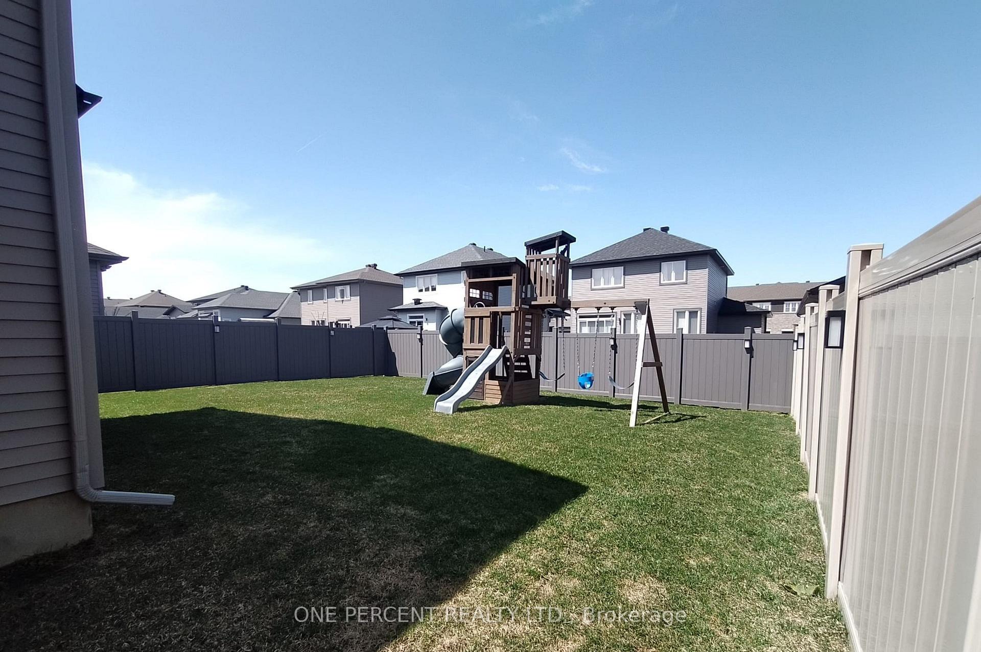 Photo 32 of 16 Fanning Street, Carleton Place — HOMEH