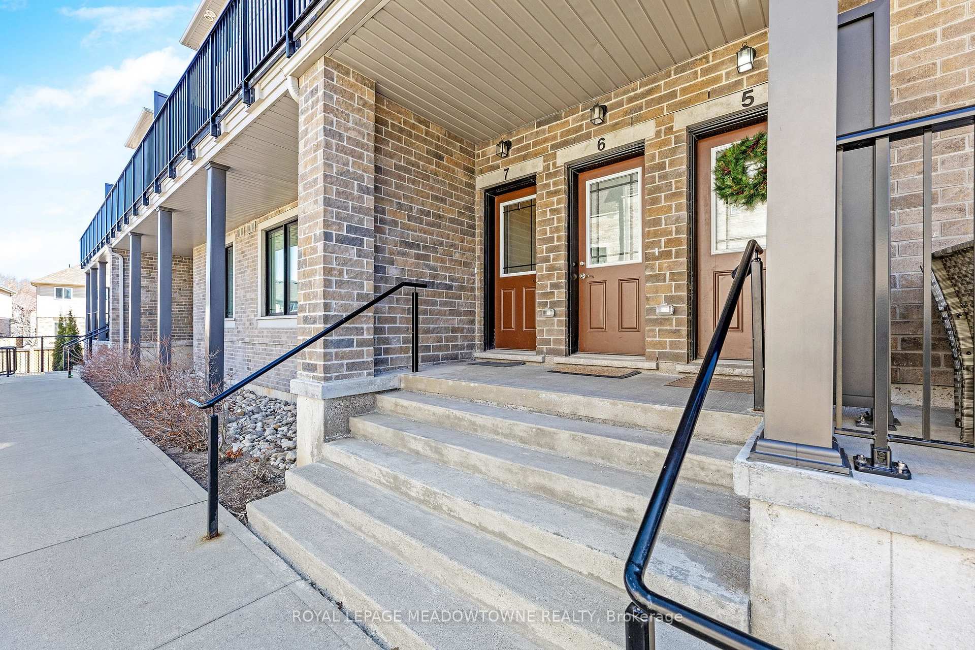 Front of Unit 7, 107 Westra Drive