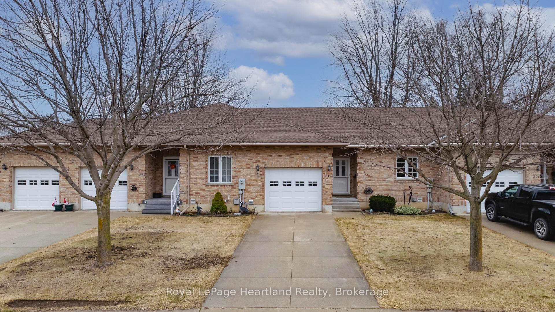 Photo 1 of 247 Martha Street, Goderich, Goderich (Town) — HOMEH