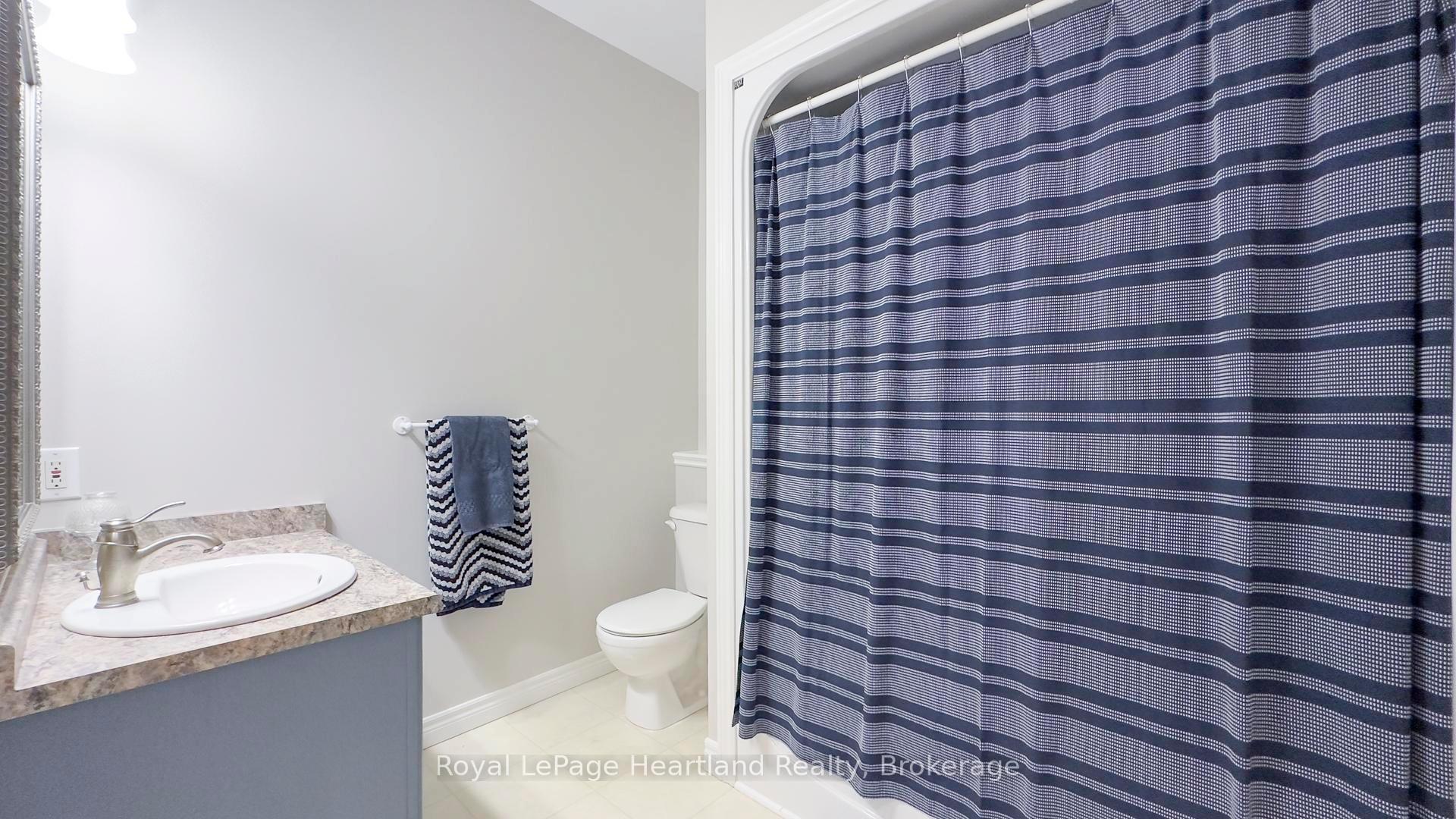 Photo 29 of 247 Martha Street, Goderich, Goderich (Town) — HOMEH