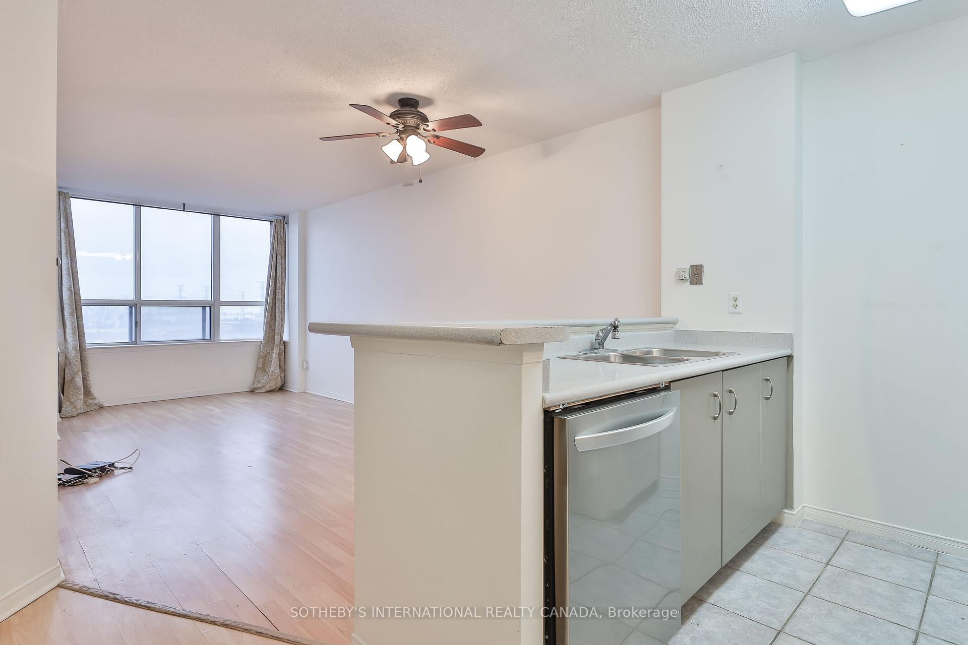Photo 7 of Unit 709, 1625 Pickering Parkway, Pickering, Village East — HOMEH
