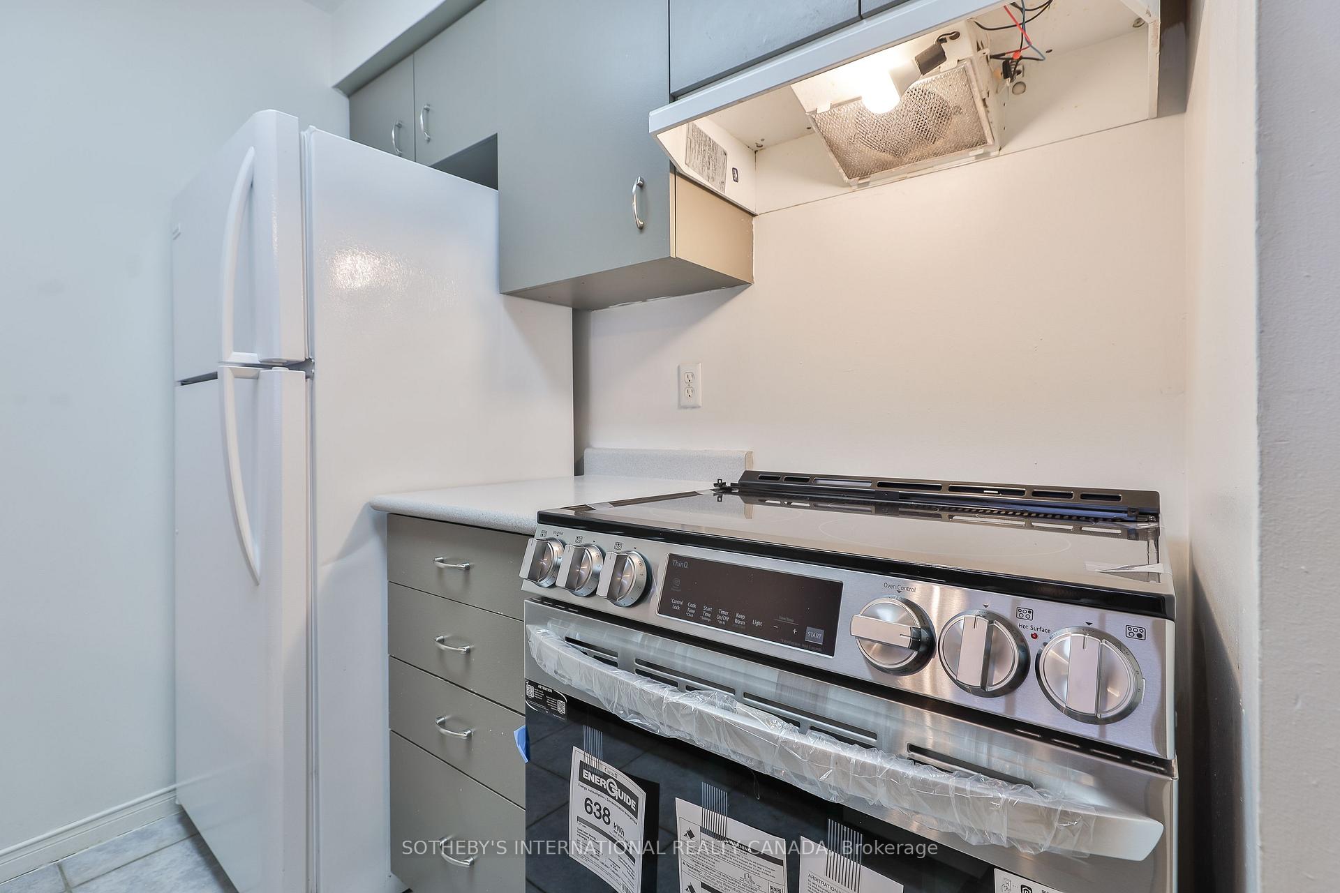 Photo 10 of Unit 709, 1625 Pickering Parkway, Pickering, Village East — HOMEH