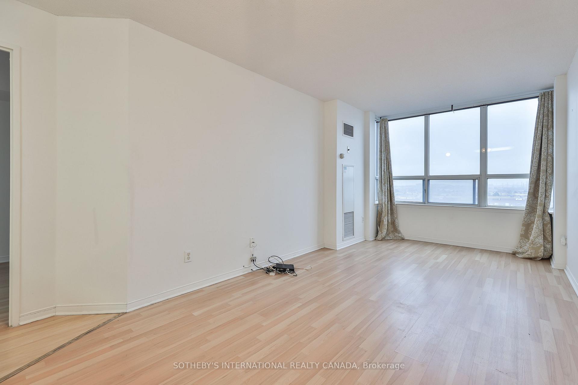 Photo 16 of Unit 709, 1625 Pickering Parkway, Pickering, Village East — HOMEH