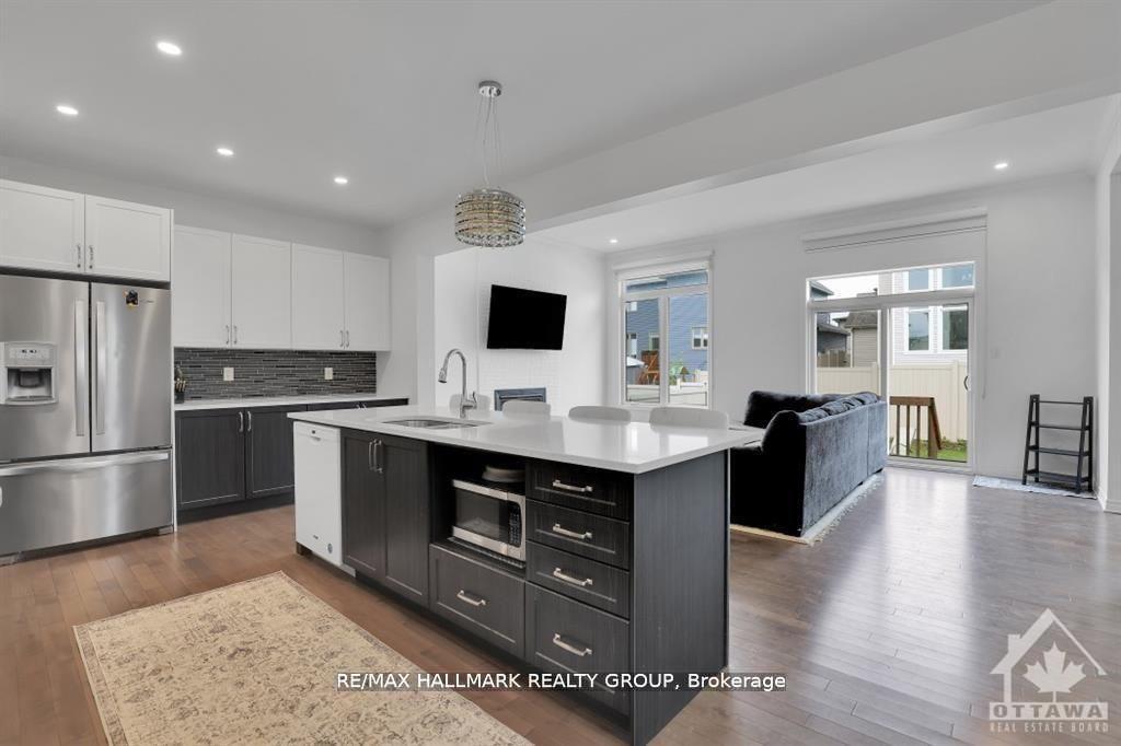 Photo 11 of 4527 Kelly Farm Drive, Ottawa, Blossom Park/Kemp Park/Findlay Creek — HOMEH