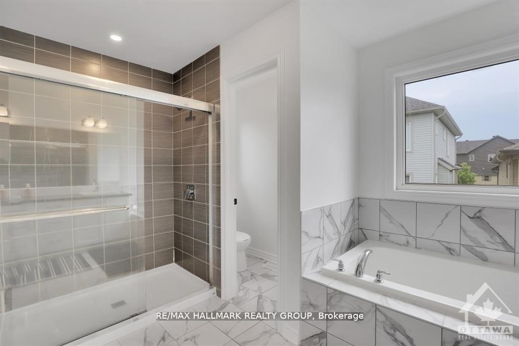 Photo 18 of 4527 Kelly Farm Drive, Ottawa, Blossom Park/Kemp Park/Findlay Creek — HOMEH