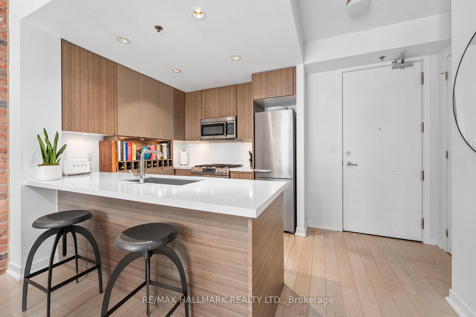 Photo 5 of Unit 321, 88 Colgate Avenue, Toronto, South Riverdale — HOMEH