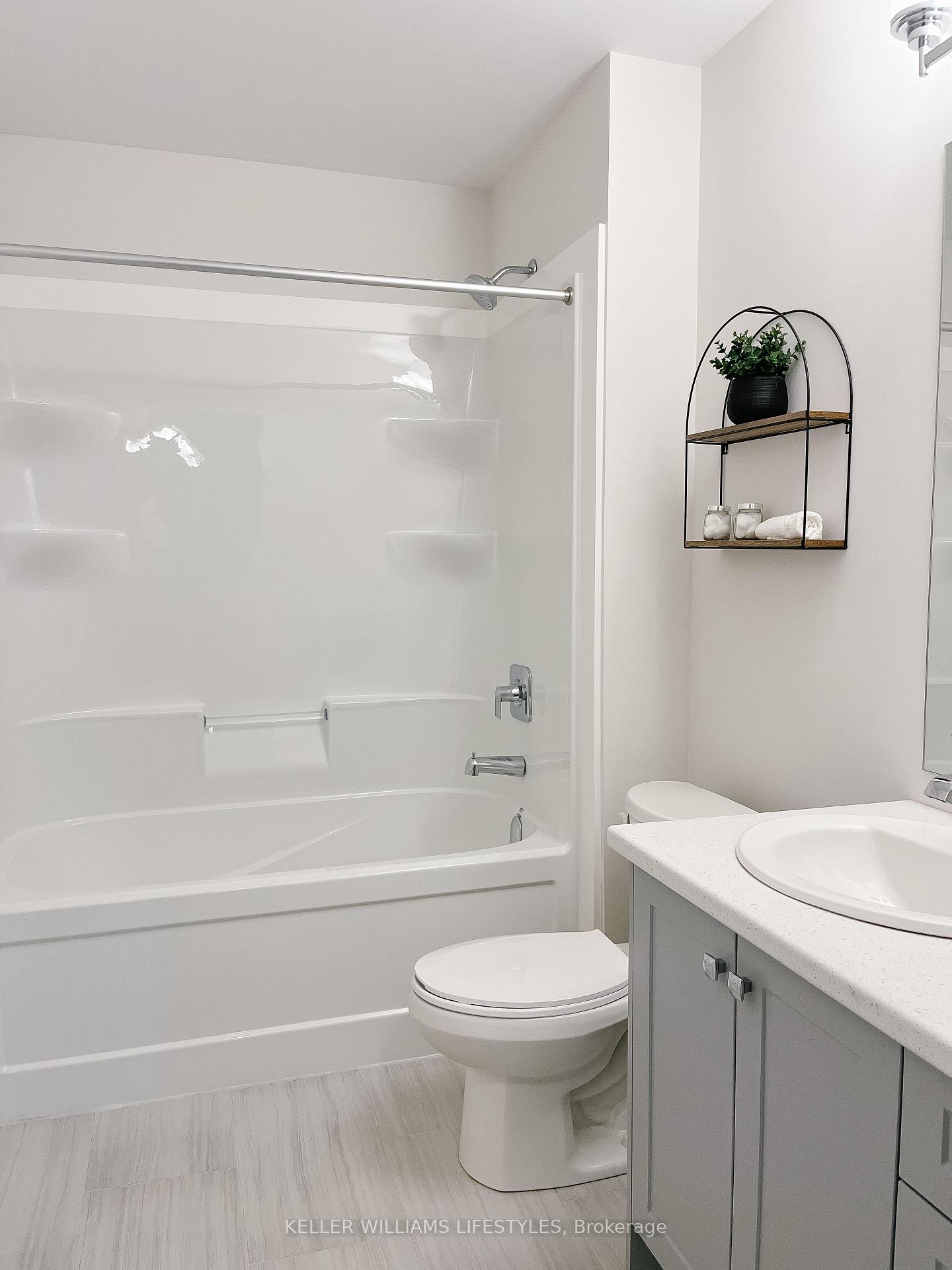 Photo 7 of Unit 316, 100 The Promenade Street, Central Elgin, Rural Central Elgin — HOMEH