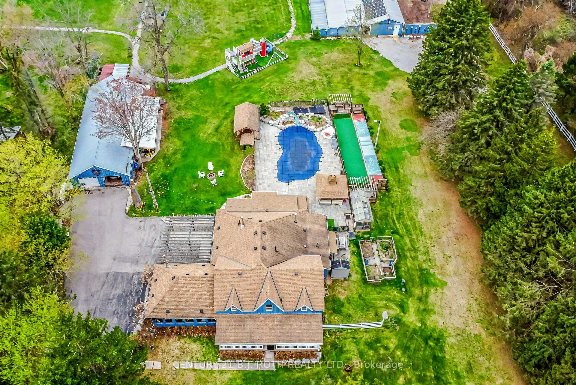 Photo 1 of 8726 9th Line, Essa, Colwell — HOMEH