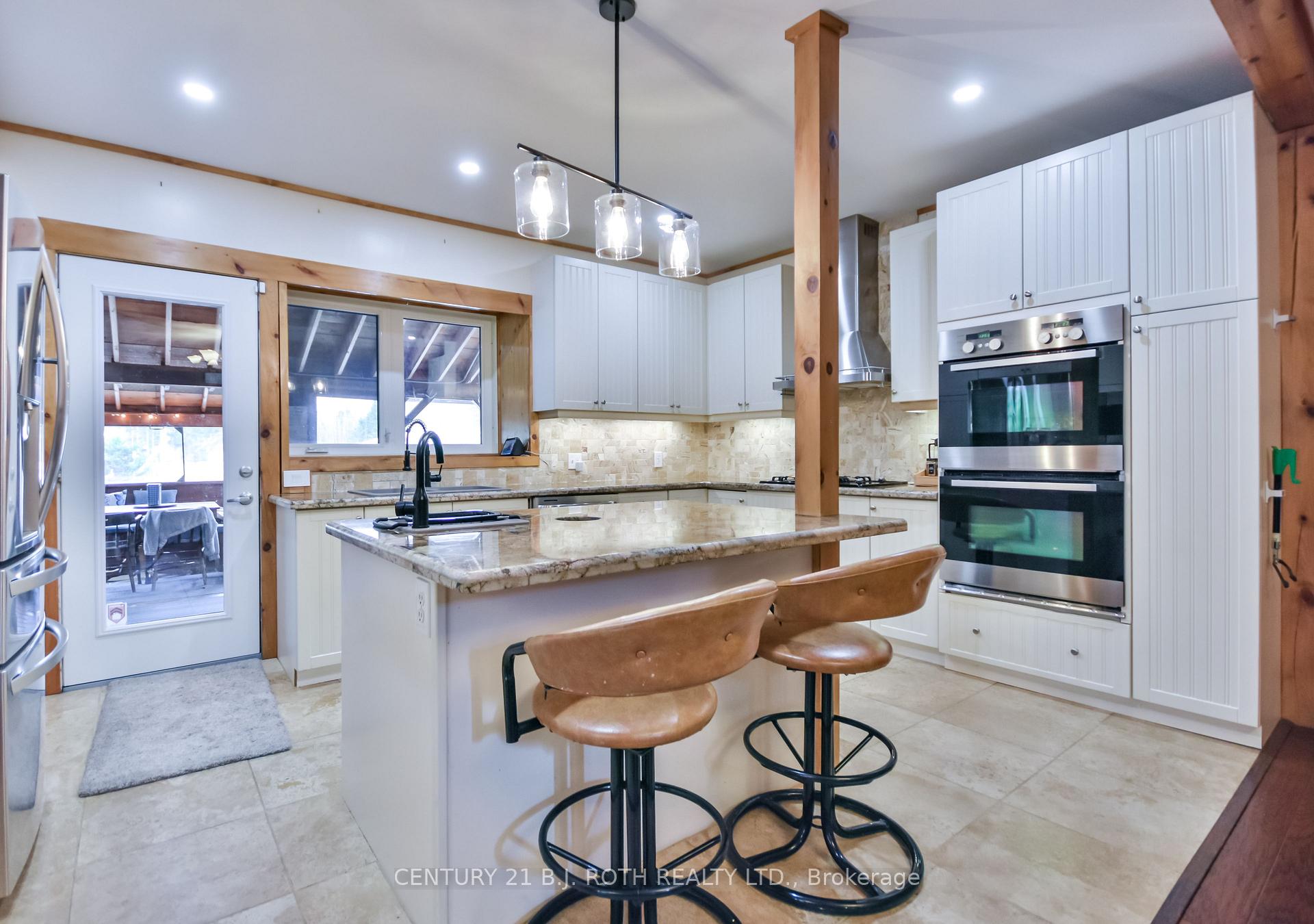 Photo 21 of 8726 9th Line, Essa, Colwell — HOMEH