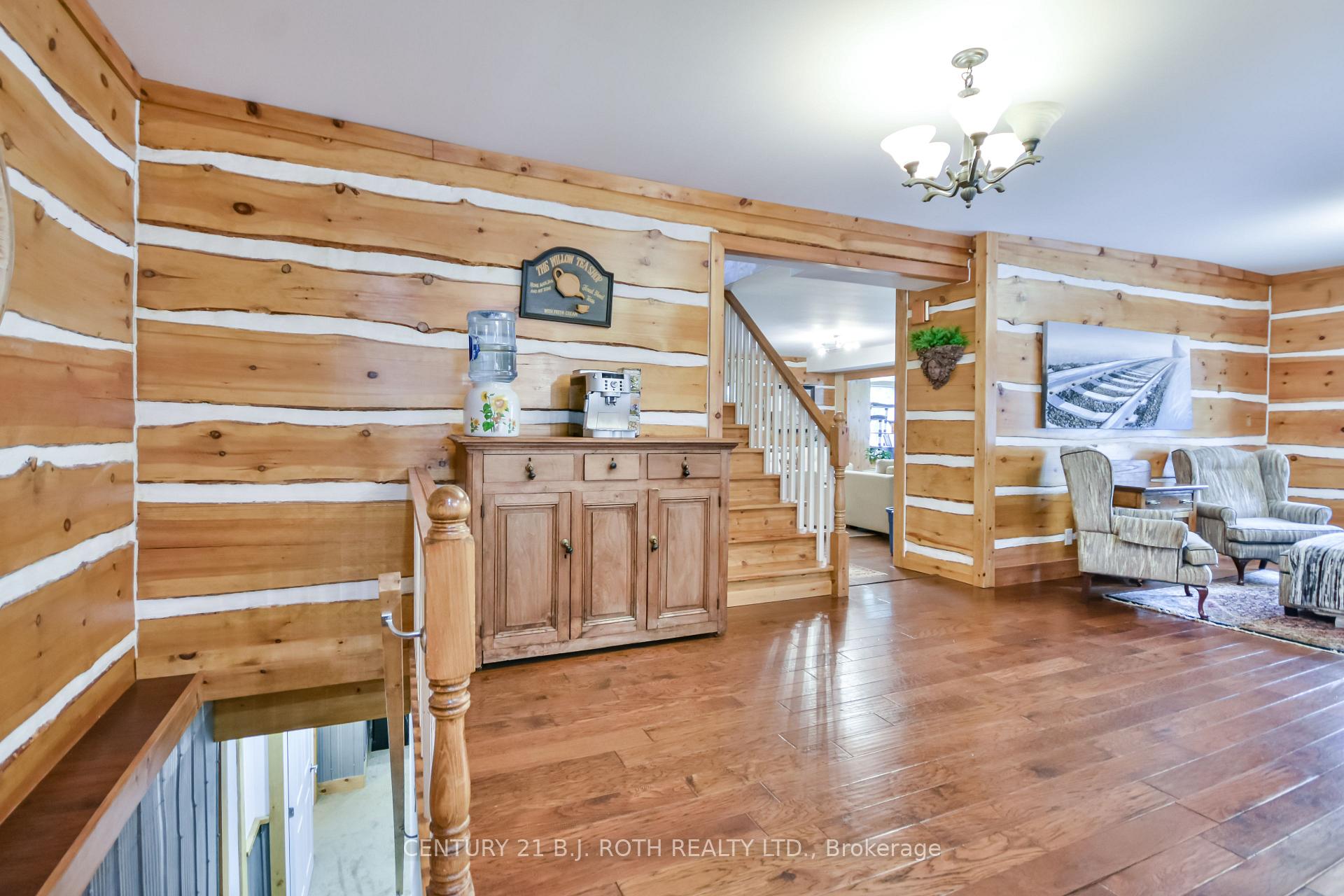 Photo 26 of 8726 9th Line, Essa, Colwell — HOMEH