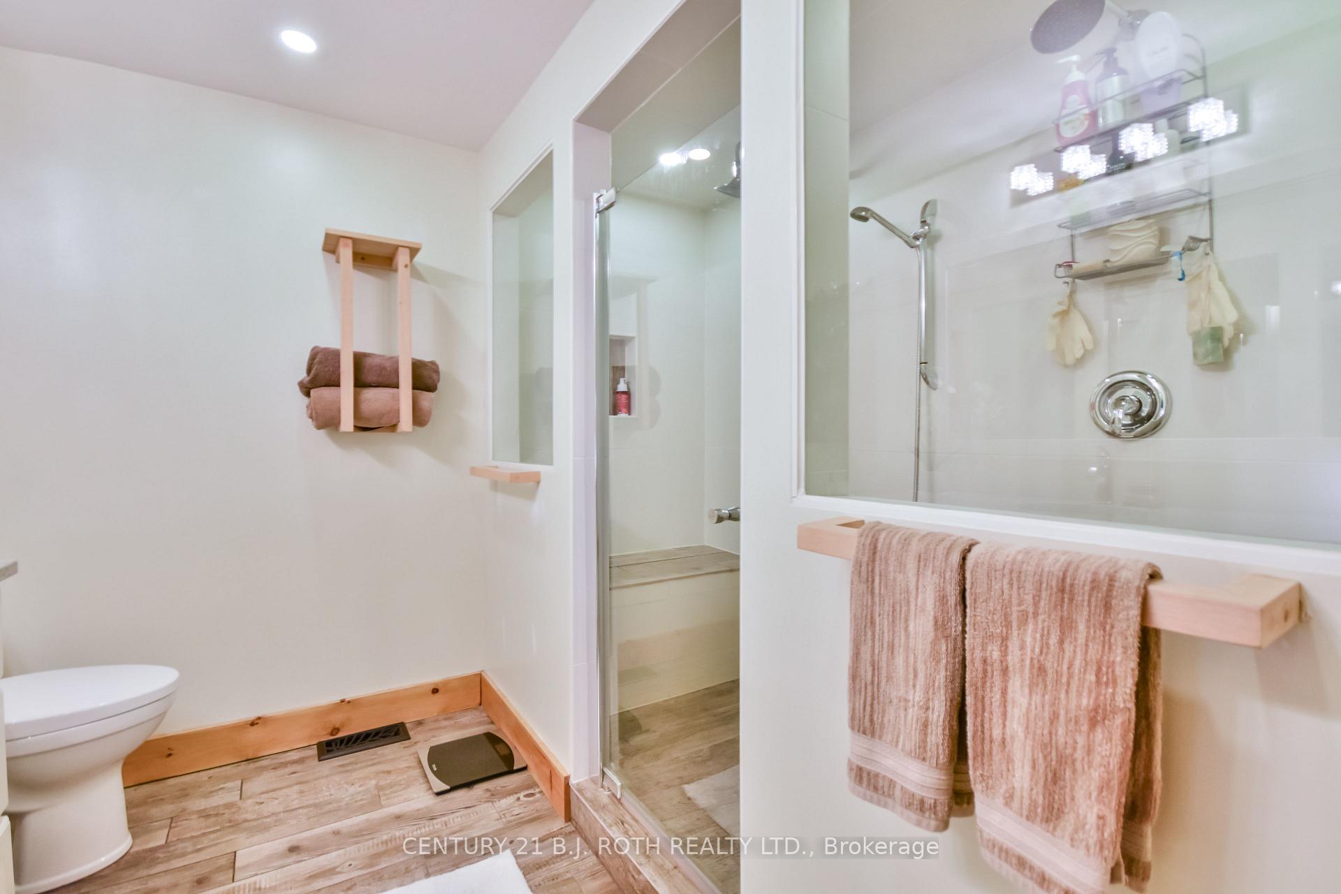 Photo 29 of 8726 9th Line, Essa, Colwell — HOMEH