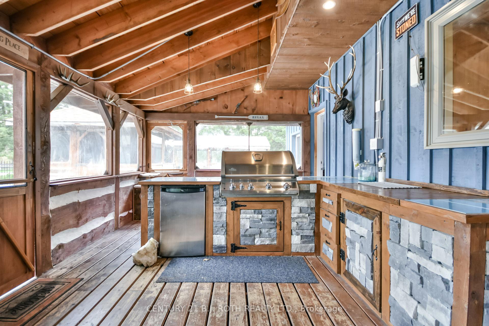 Photo 43 of 8726 9th Line, Essa, Colwell — HOMEH